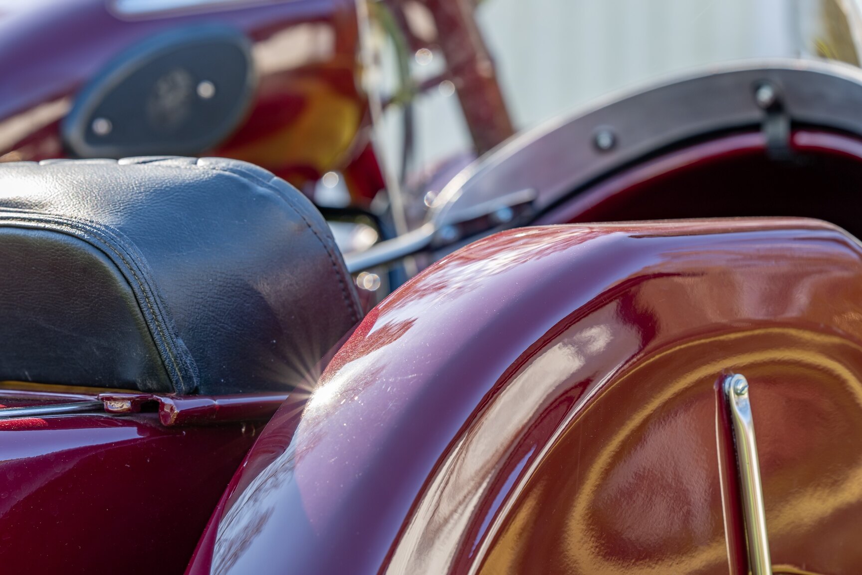 Exteriörbild på 1954 Ariel FH 650 Huntsmaster Twin