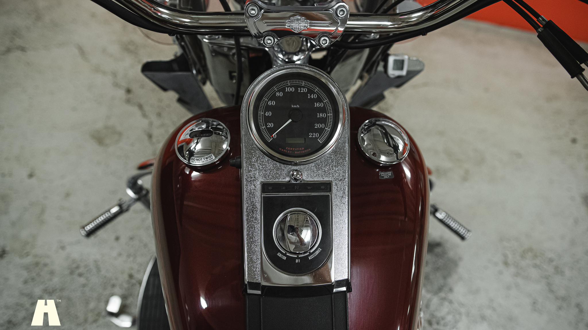Exterior image of 2002 Harley-Davidson Heritage Softail Classic