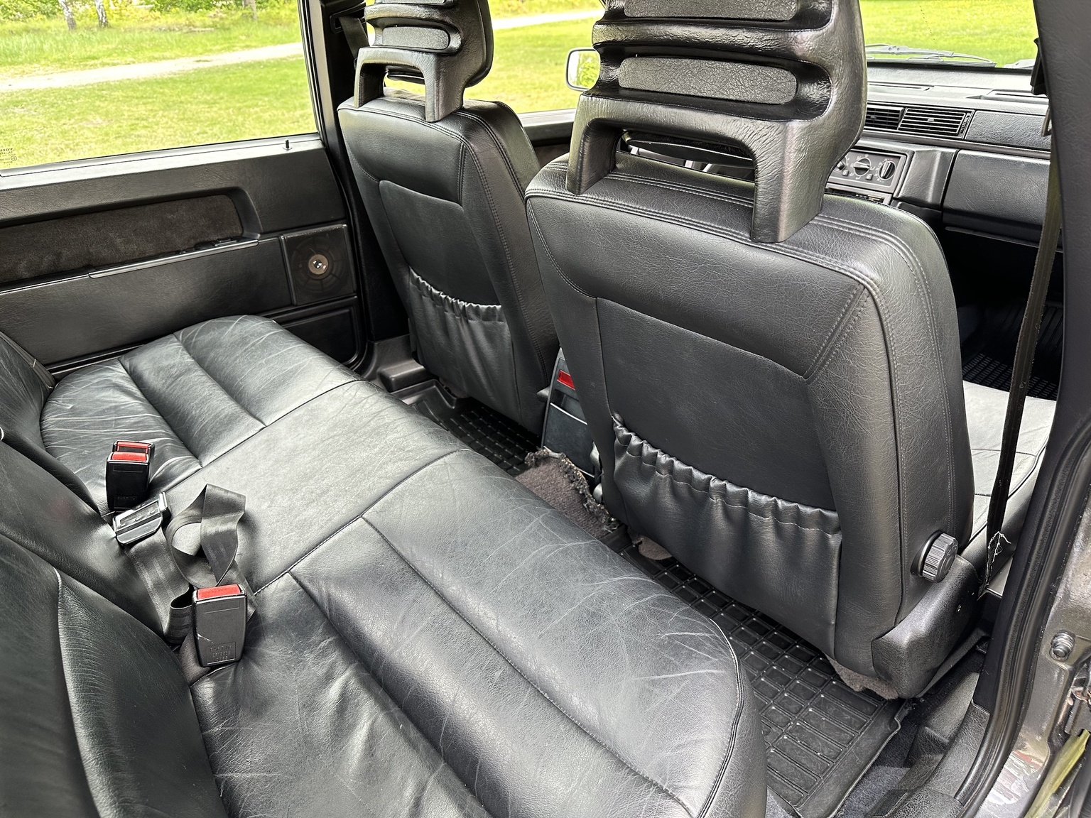 Interior image of 1990 Volvo 740 Turbo 16s