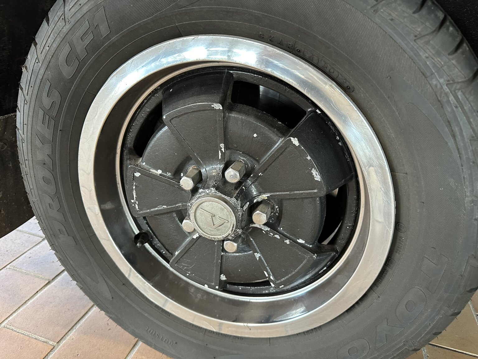 Exteriörbild på 1973 Volvo 1800 ES (27)