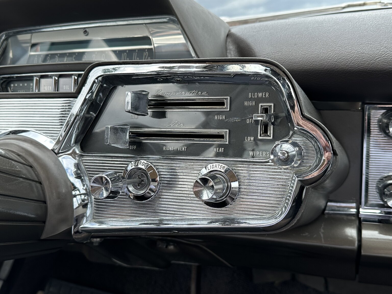 Interior image of 1959 Mercury Monterey 4-door Hardtop Cruiser