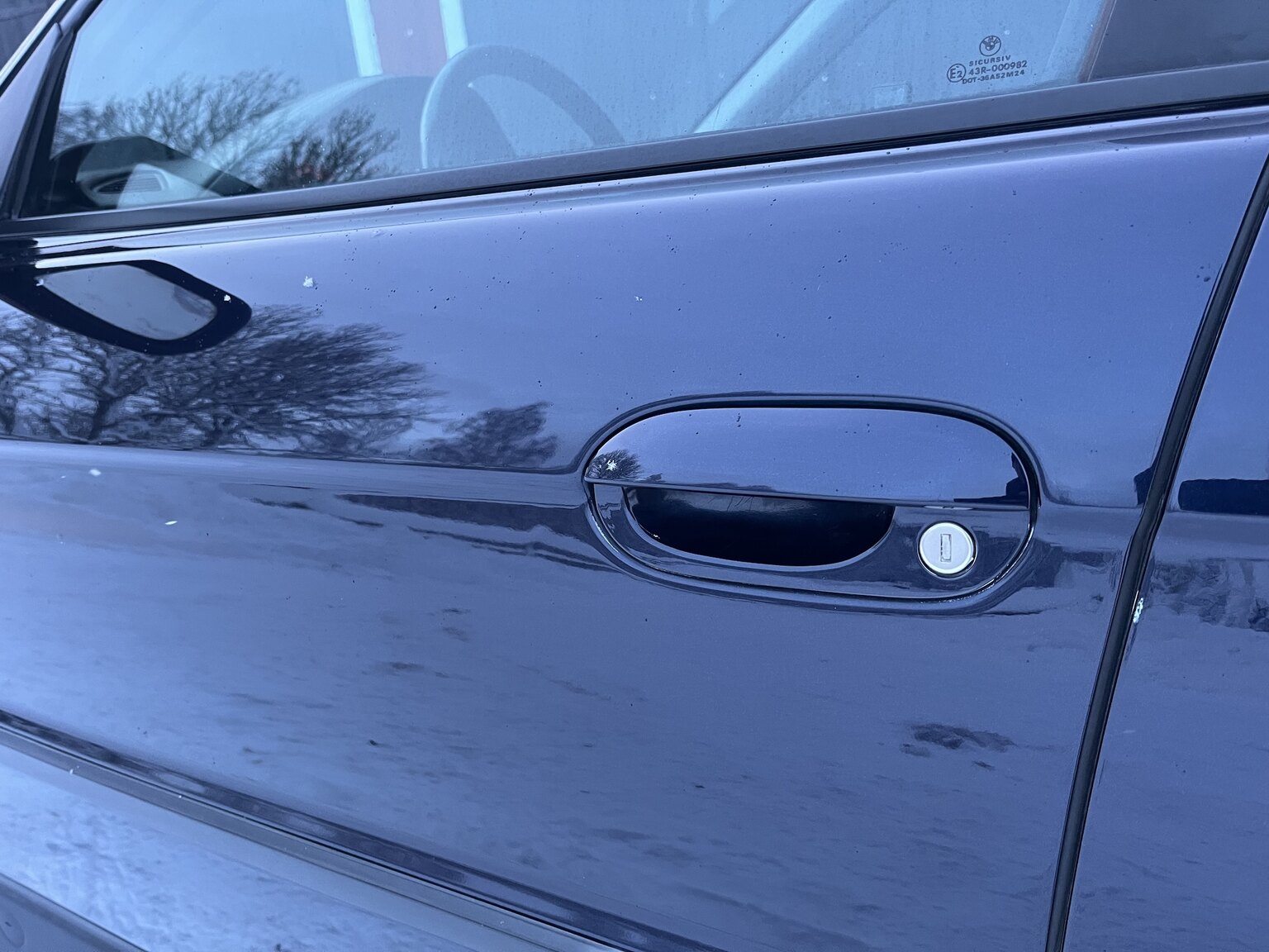 Exteriörbild på 1996 BMW 750IA