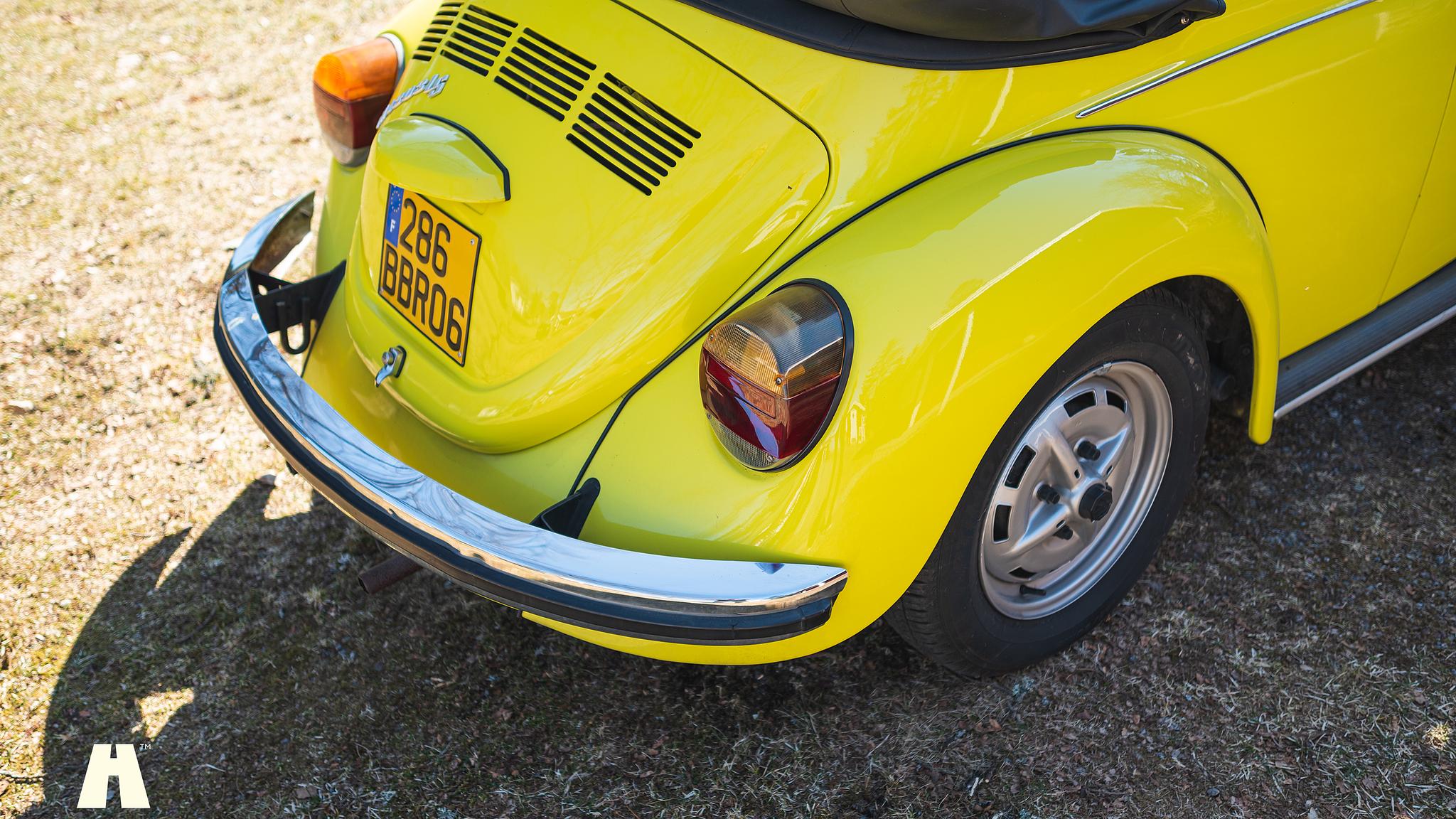 Aussenfoto 1974 Volkswagen Bubbla 1303LS Cabriolet Svensksåld 