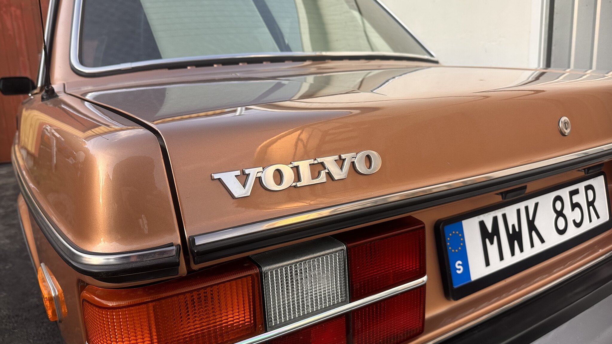 Exteriörbild på 1981 Volvo 244 GLE D6