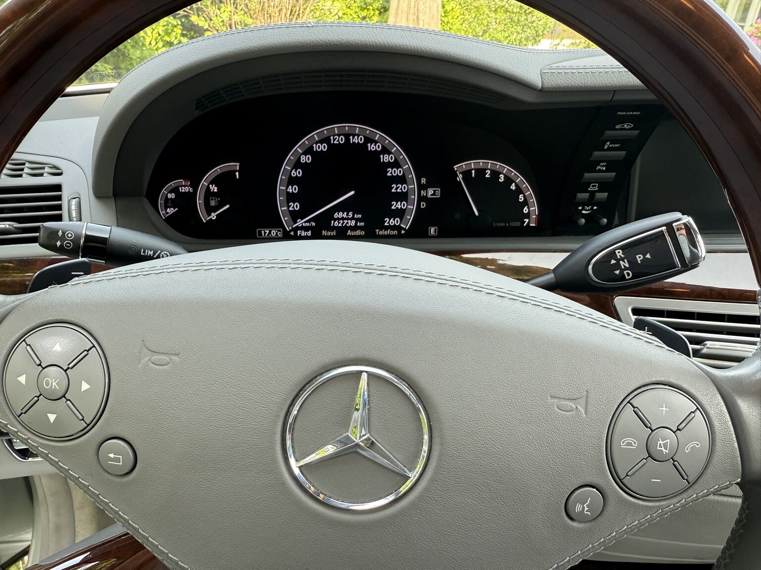 Innenraumfoto von 2011 Mercedes-Benz S 500 4MATIC 