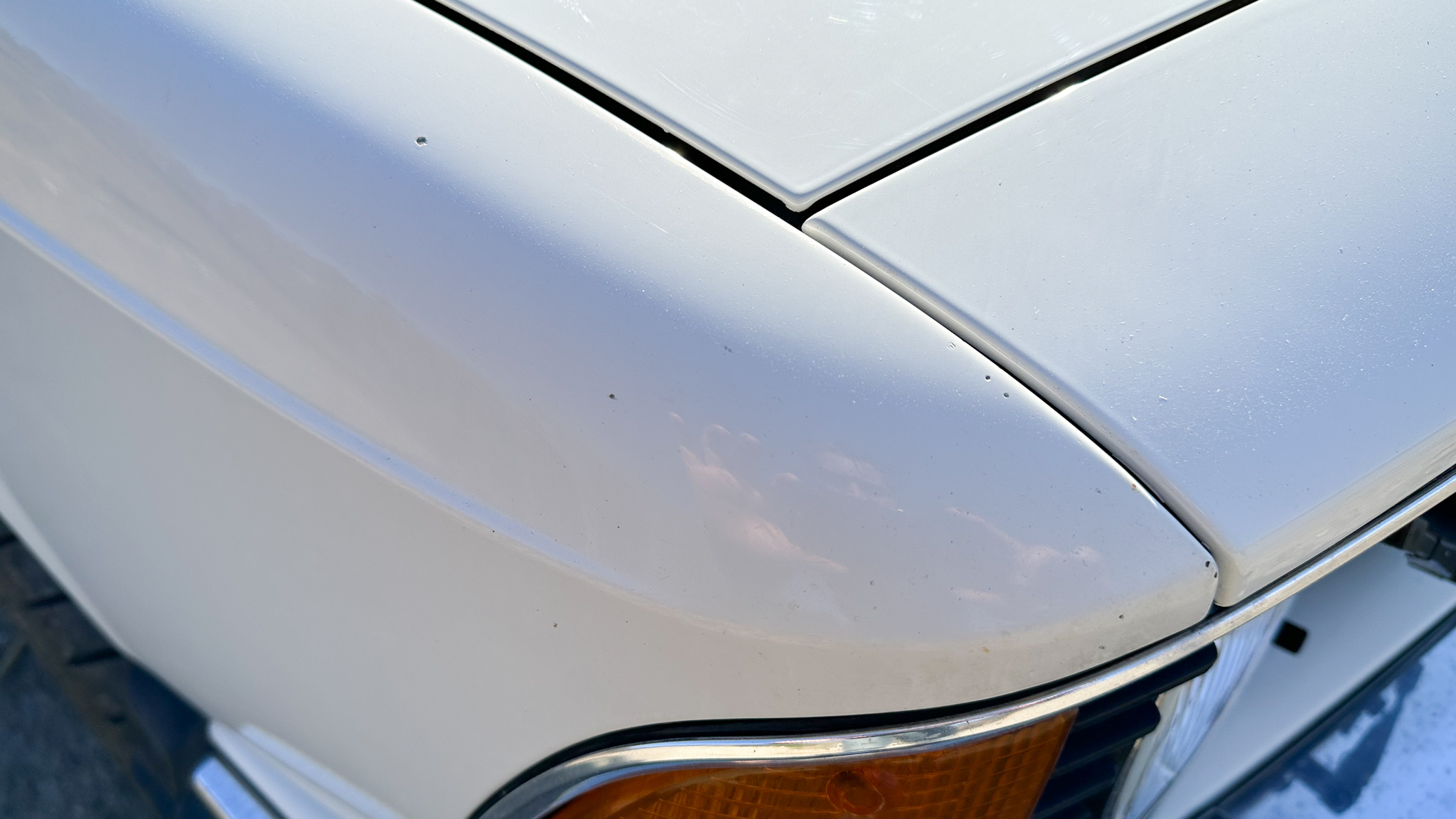 Exteriörbild på 1984 BMW 745i Executive Automat