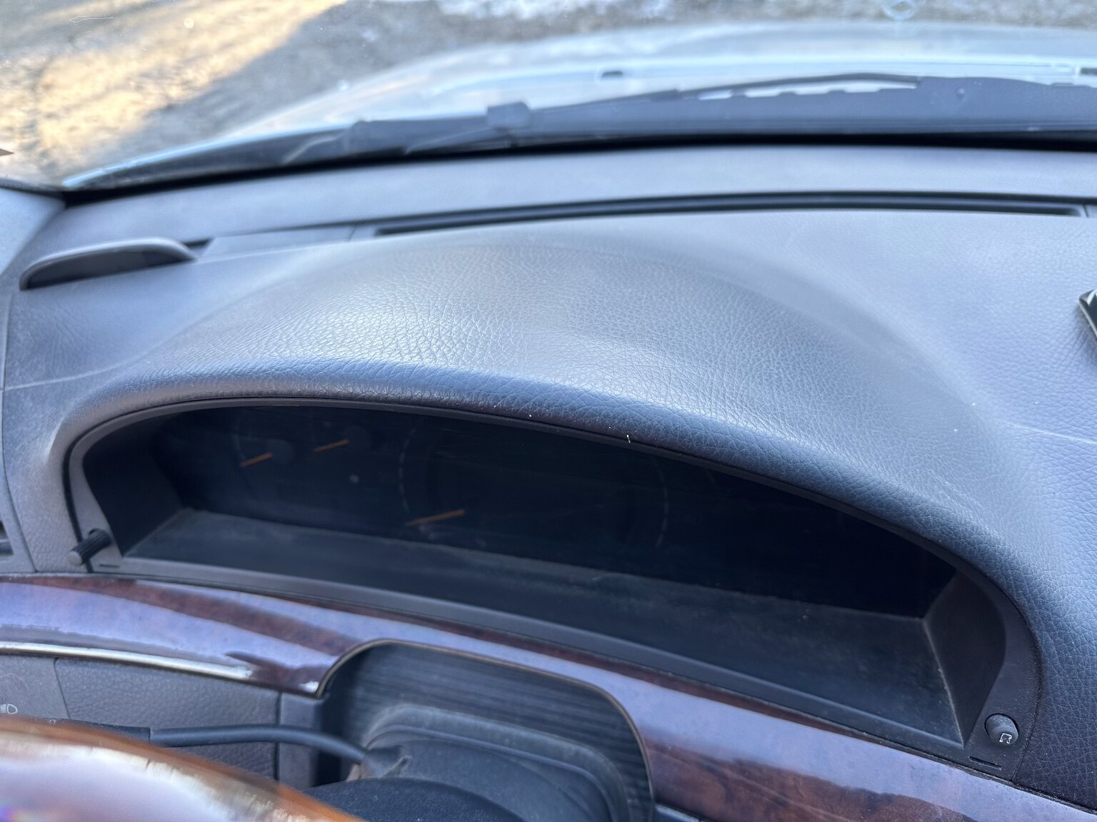 Innenraumfoto von 1999 Mercedes-Benz S 500 L