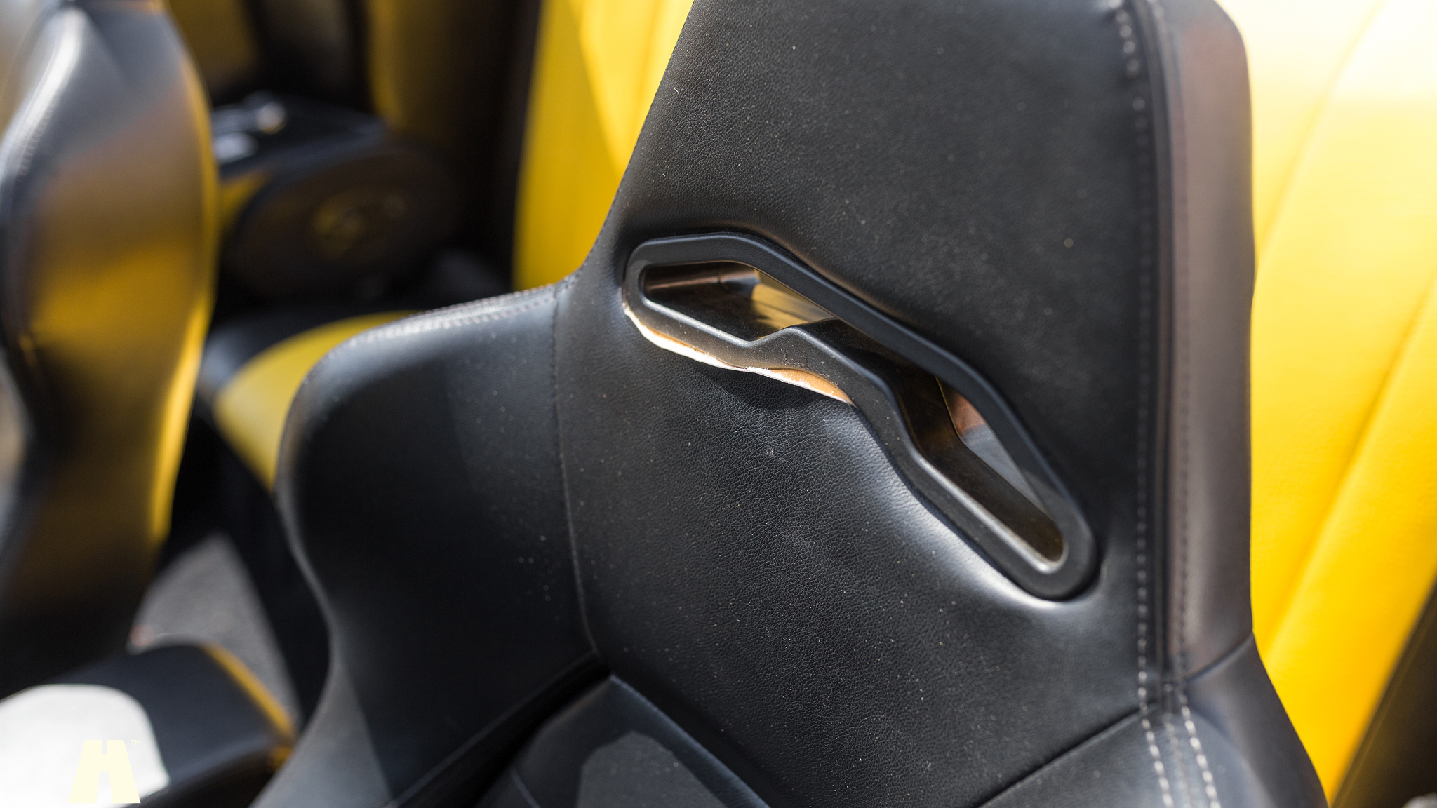 Interior image of 1971 Ford Mustang 429 Cabriolet (36)
