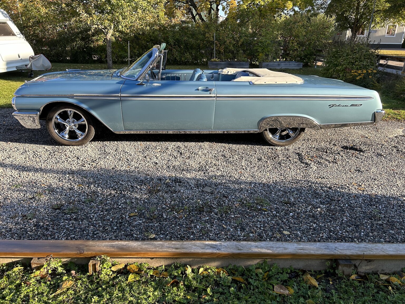 Exteriörbild på 1962 Ford Galaxie 500 XL Sunliner