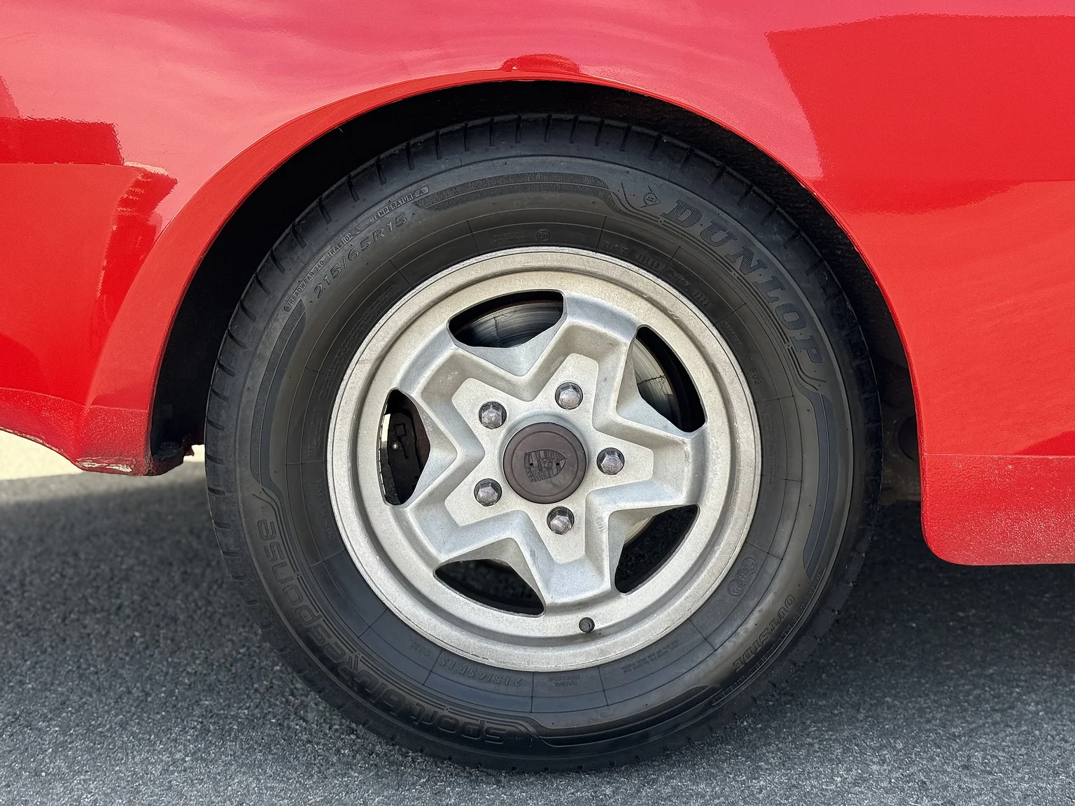 Aussenfoto 1984 Porsche 944 Targa (59)