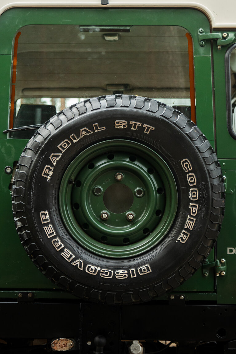 Aussenfoto 1996 Land Rover Defender 90 300TDi (26)