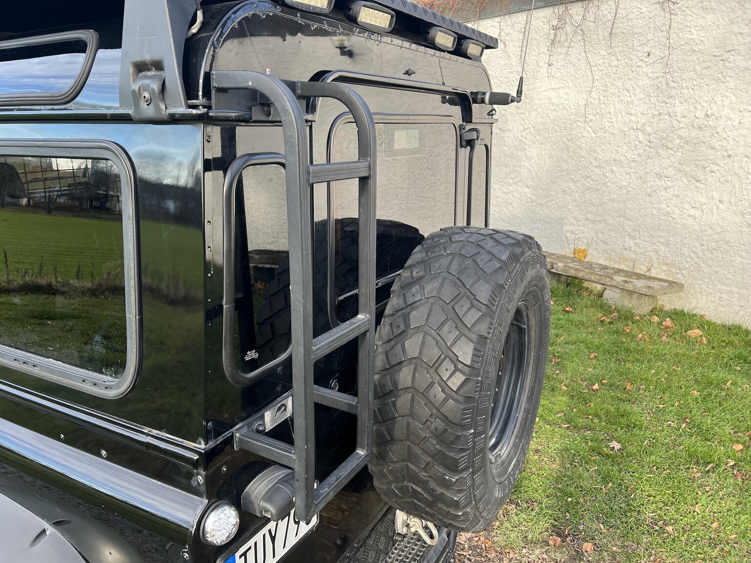 Exteriörbild på 2002 Land Rover Defender 90 2.5 Td5