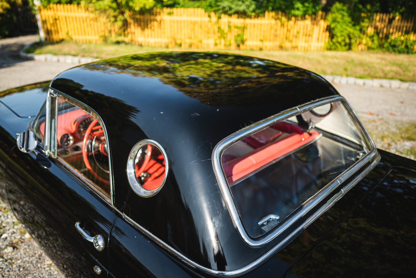 Exteriörbild på 1956 Ford Thunderbird