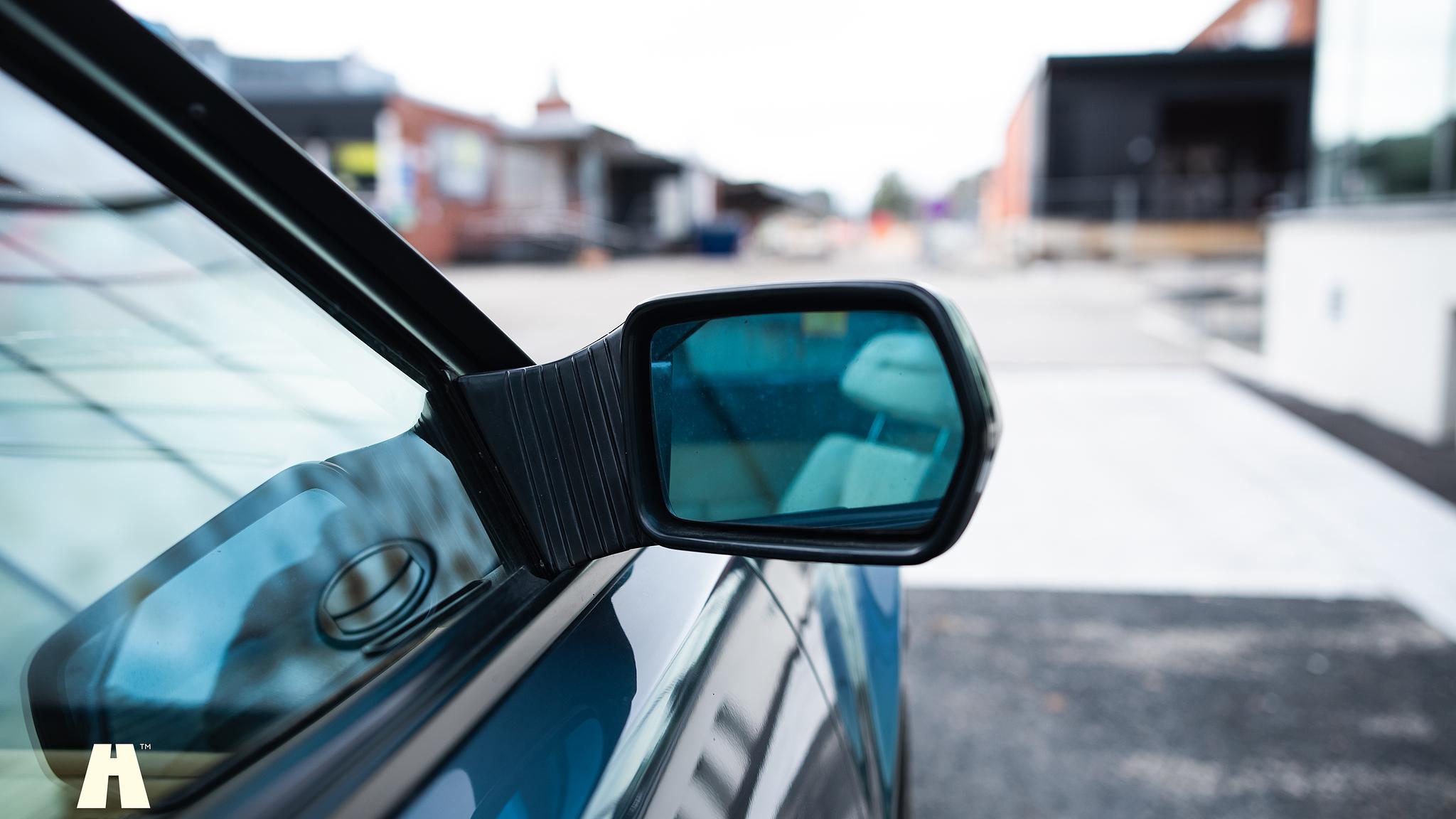 Exteriörbild på 1985 Ferrari Mondial Quattrovalvole Design by Pininfarina (47)