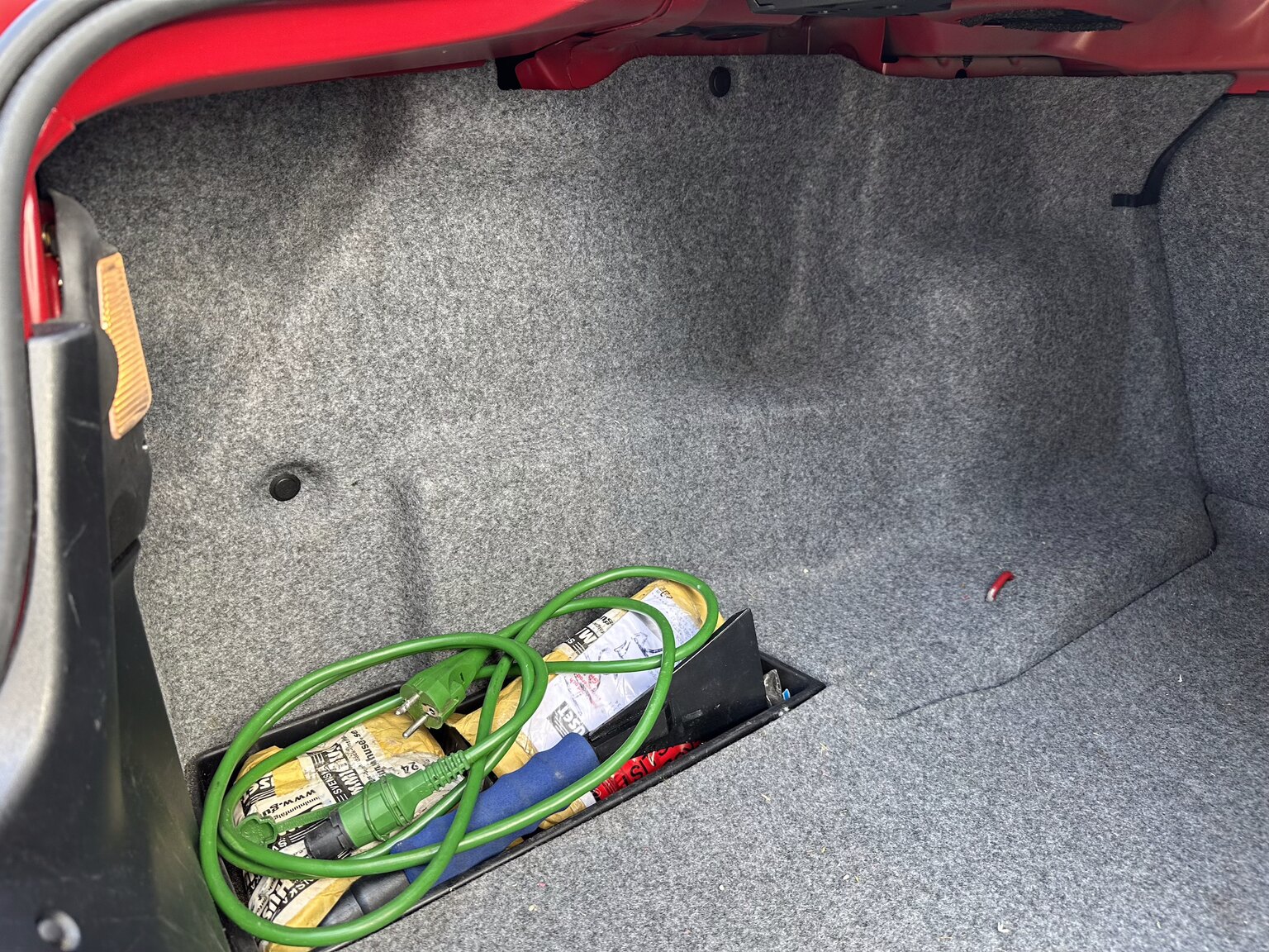 Interior image of 2002 BMW M3 Coupé (37)