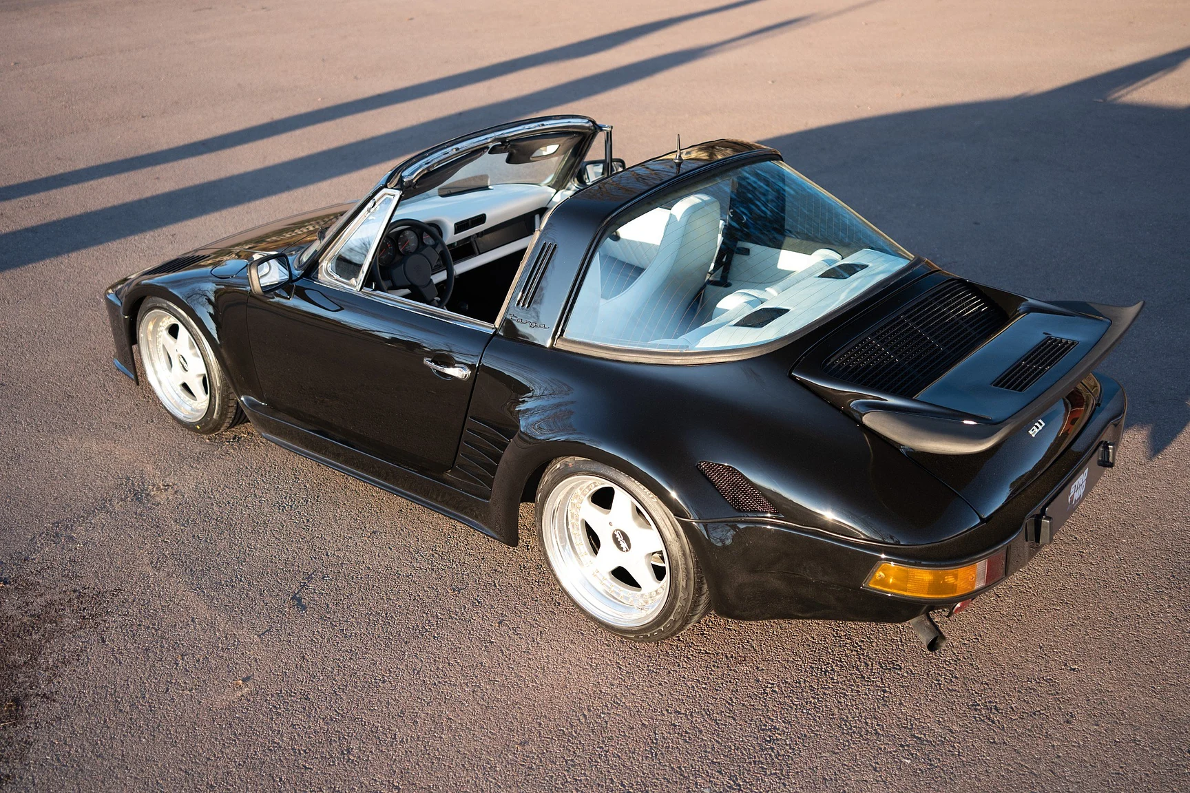 Aussenfoto 1976 Porsche 911 Targa Flachbau - Josef Zirkelbach DP (84)