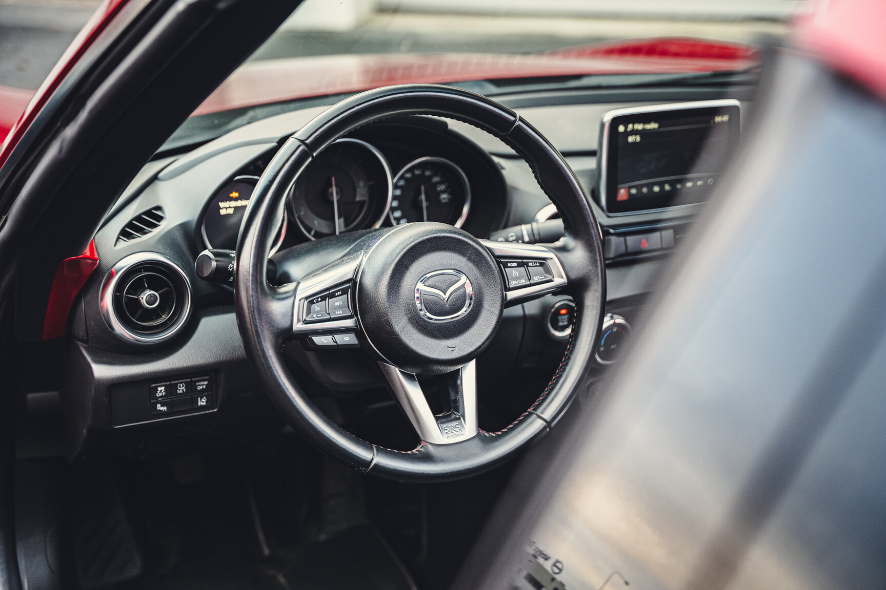 Interiörbild 2017 Mazda MX-5 RF - Ett sista race