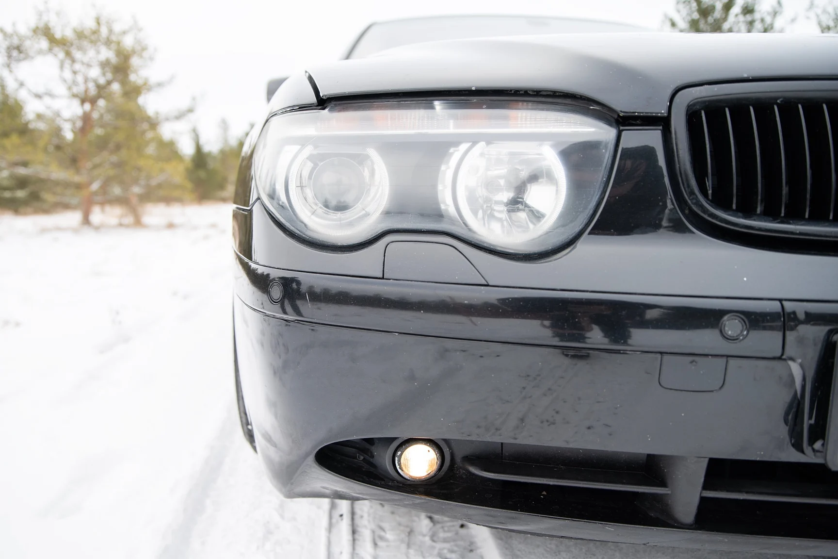 Exteriörbild på 2002 BMW  745 iA (28)