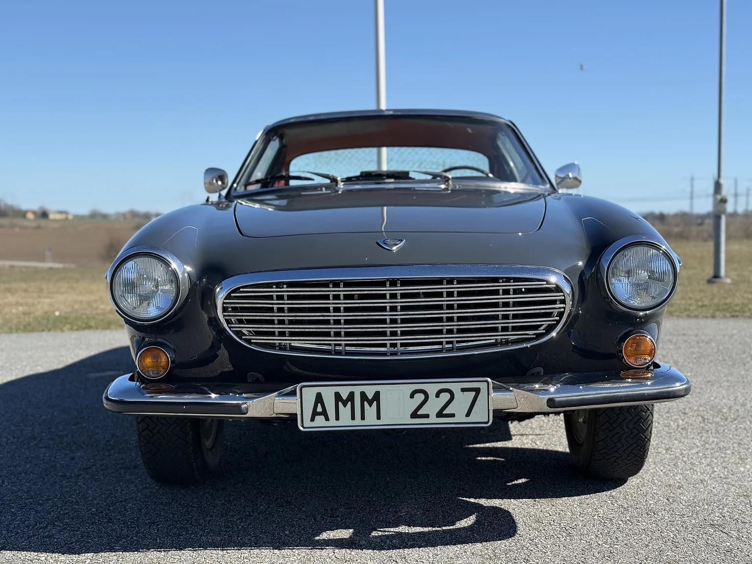 Exterior image of 1966 Volvo P 1800S (7)