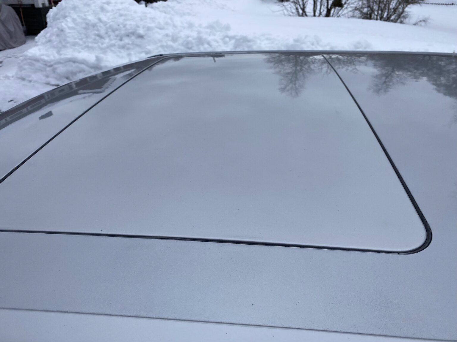 Exterior image of 1988 Mercedes-Benz 300 SE