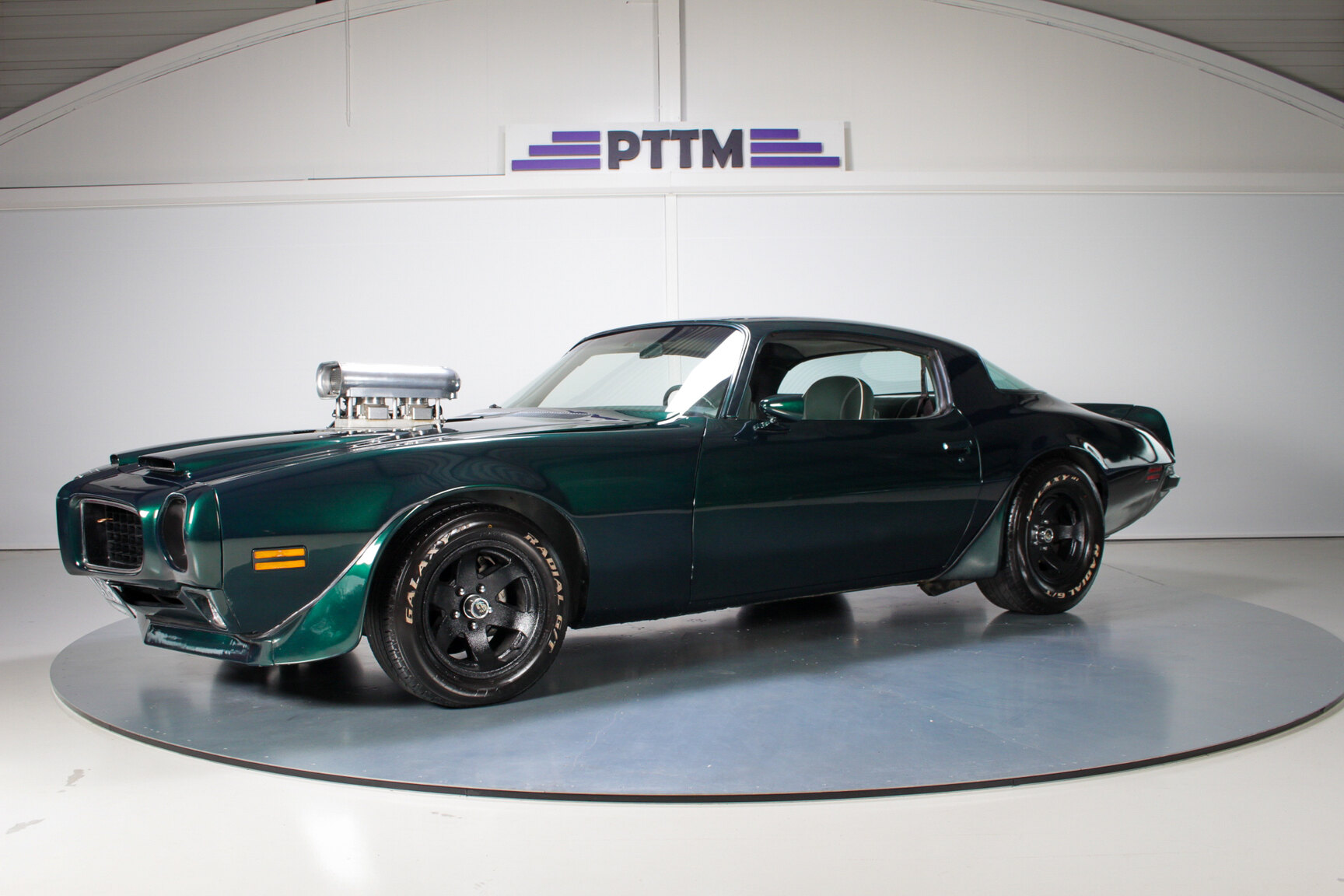 Exterior image of 1975 Pontiac Firebird Formula