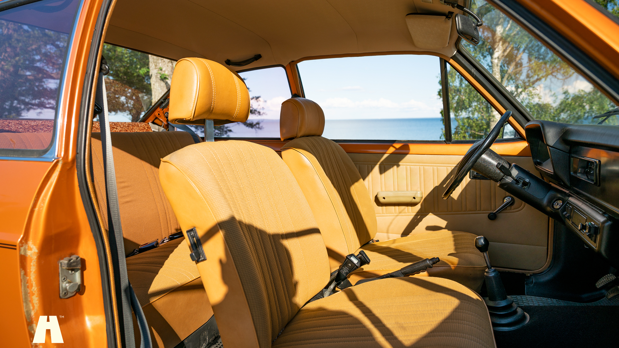 Interiörbild 1975 Ford Escort MARK II  (1)