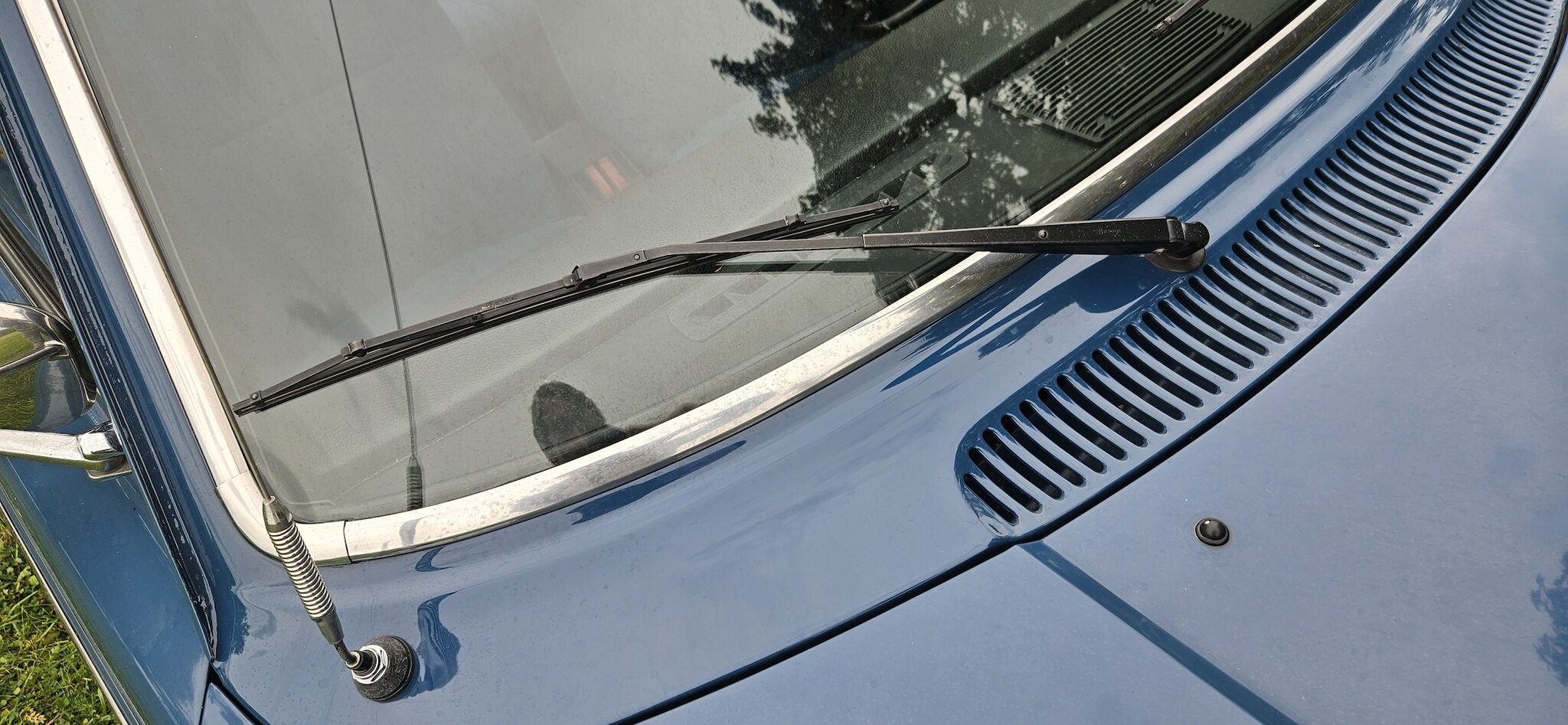 Exterior image of 1977 Volvo 242