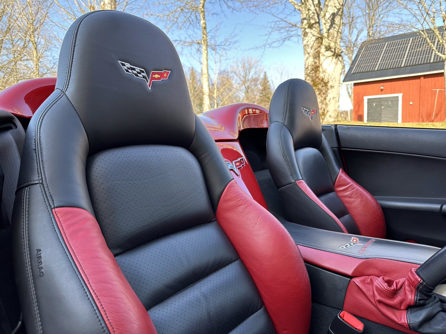 Interior image of 2005 Corvette C6 Z51 Cabriolet