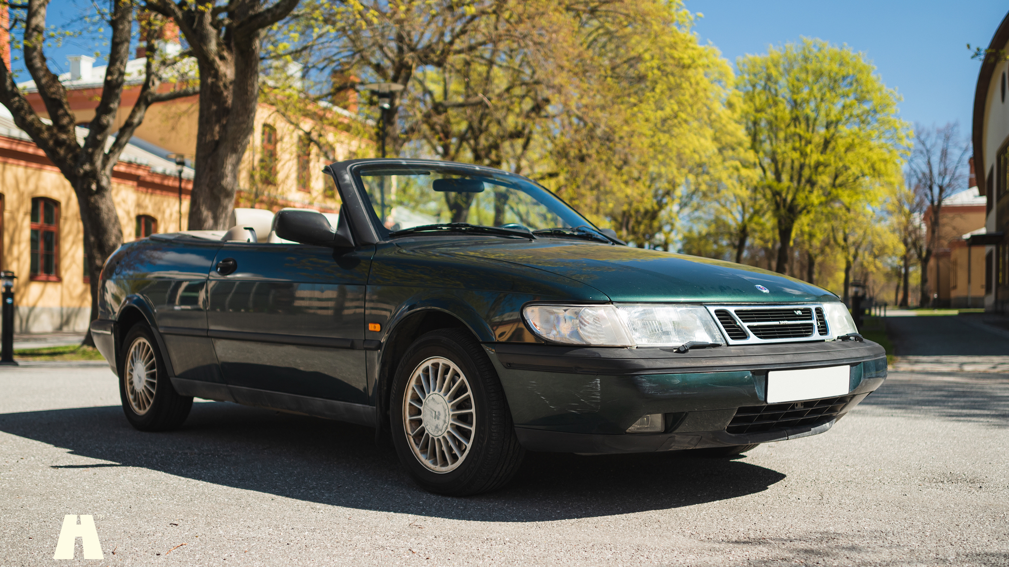 Exteriörbild på 1995 SAAB 900 SE V6 Automat