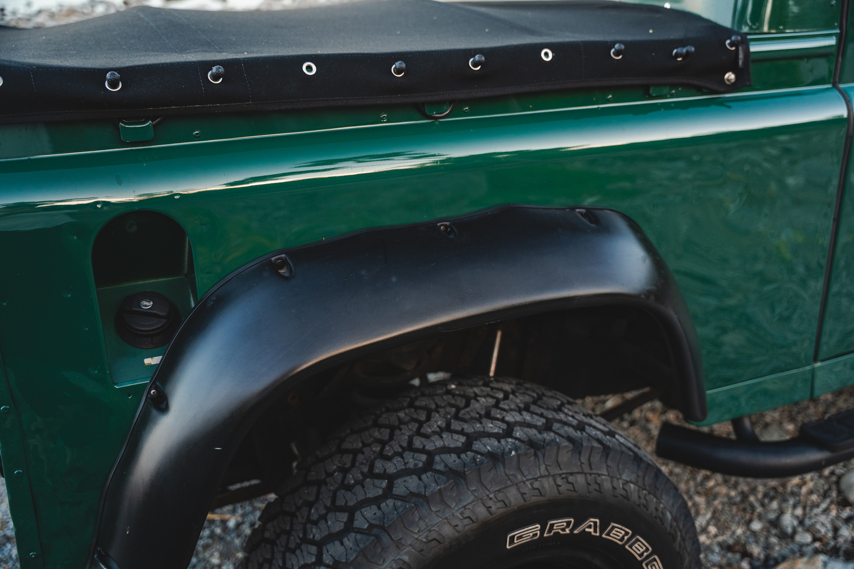 Aussenfoto 2003 Land Rover Defender TD5 90 Pickup (51)