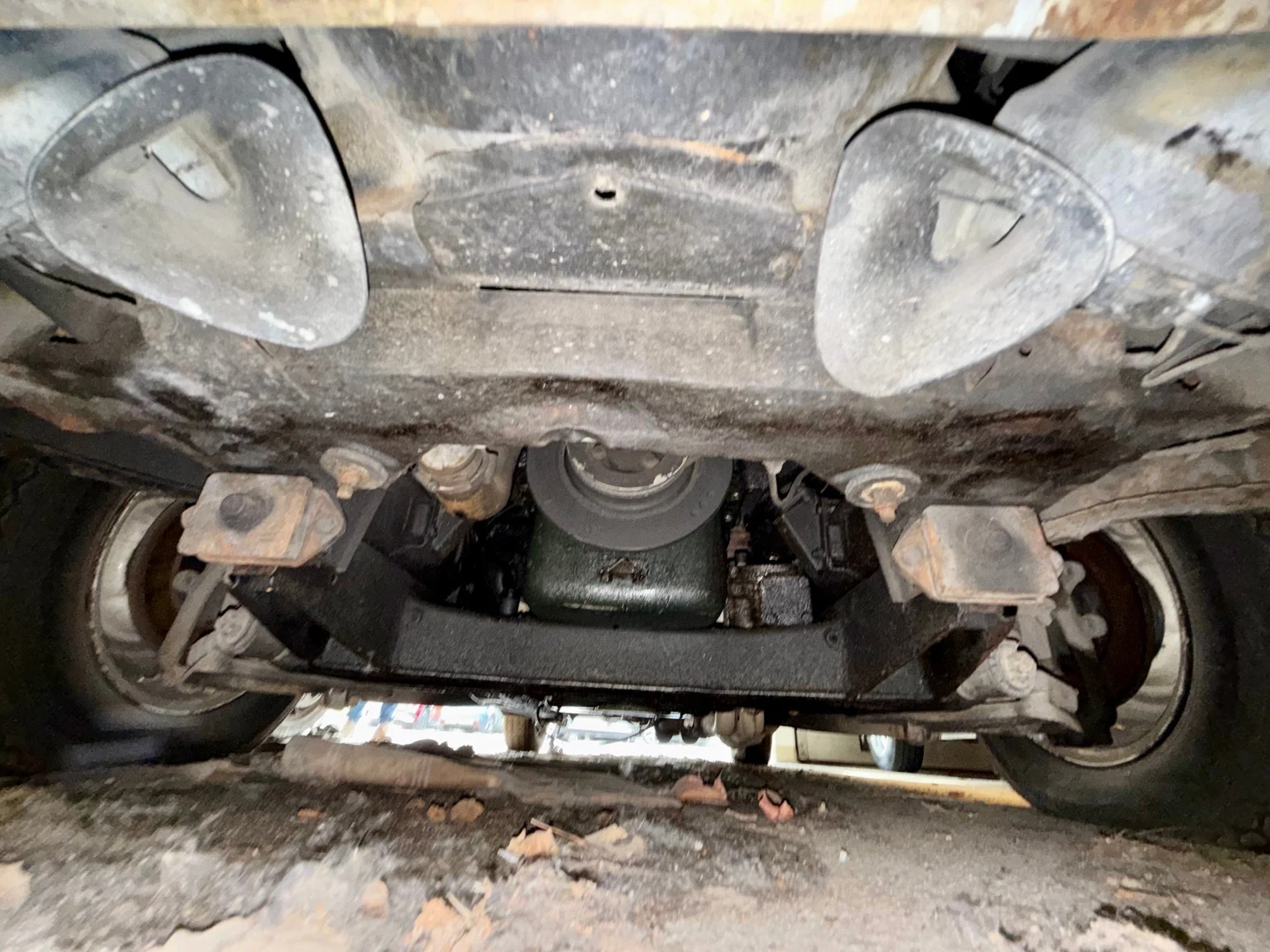 Image of 1961 Jaguar Mark 2 mechanics (13)