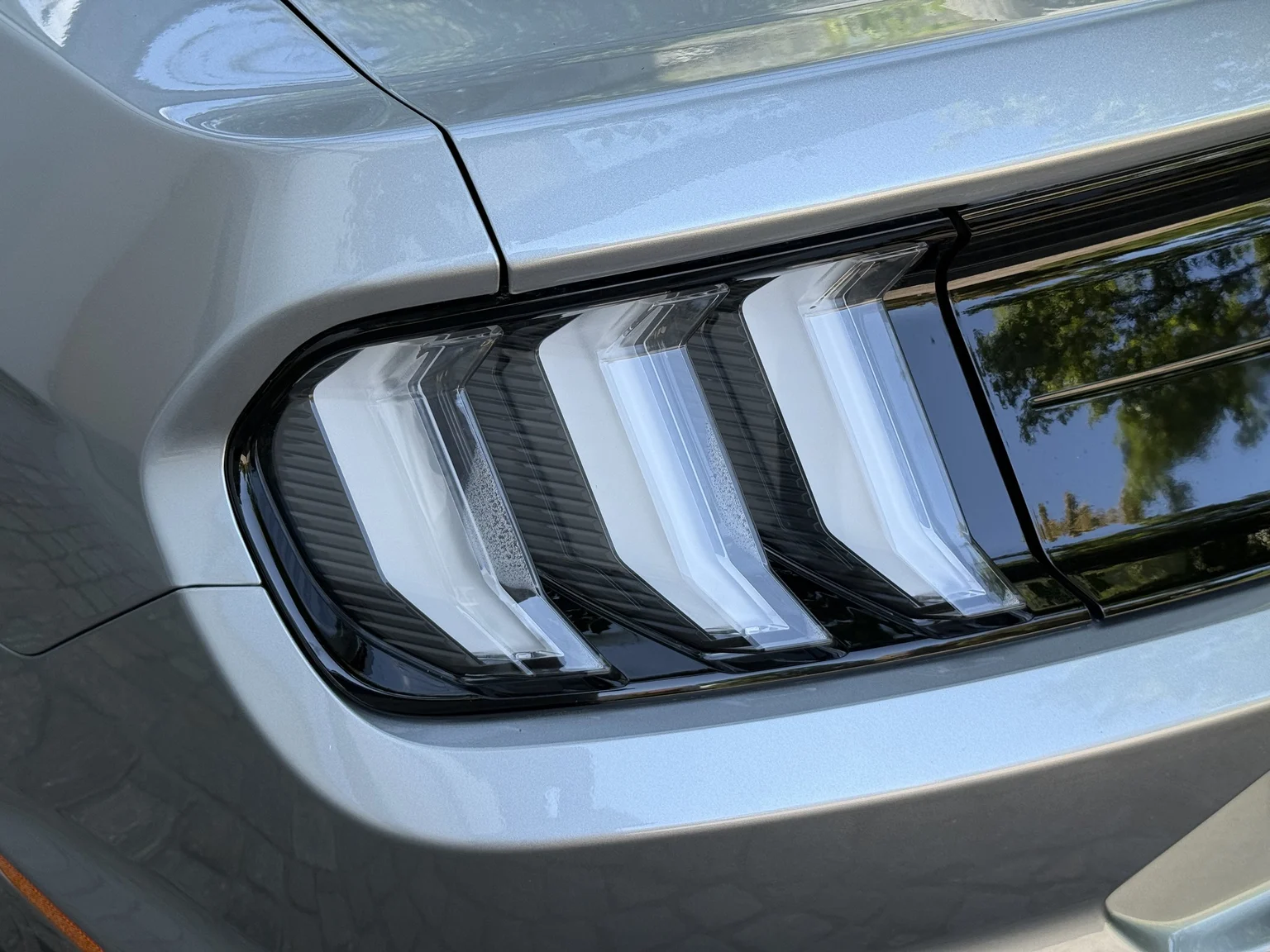 Exterior image of 2021 Ford Mustang GT Cabriolet (35)