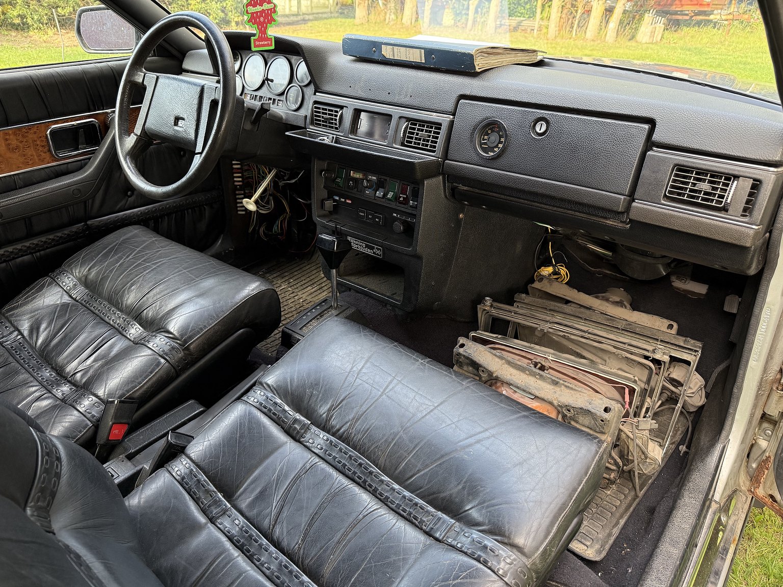 Interiörbild 1979 Volvo 262 C 2.8 V6 Automatisk