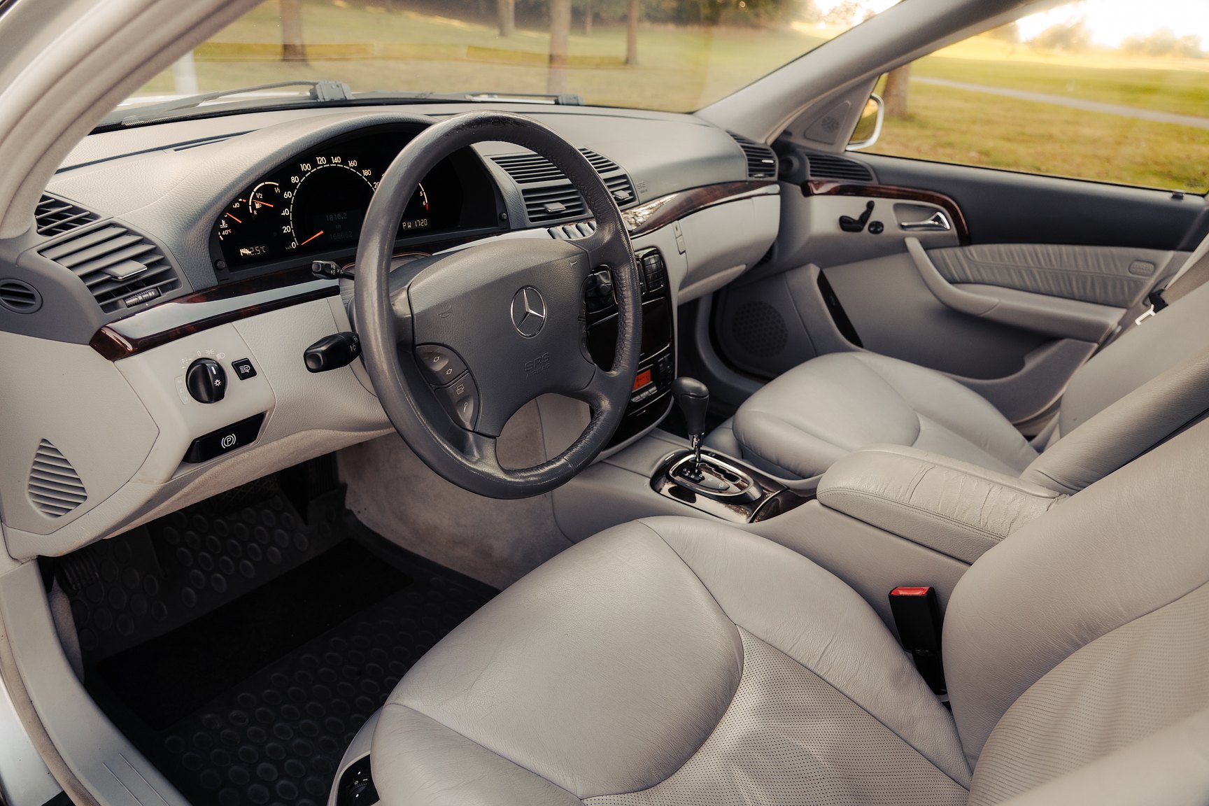 Interiörbild 1999 Mercedes-Benz S 320