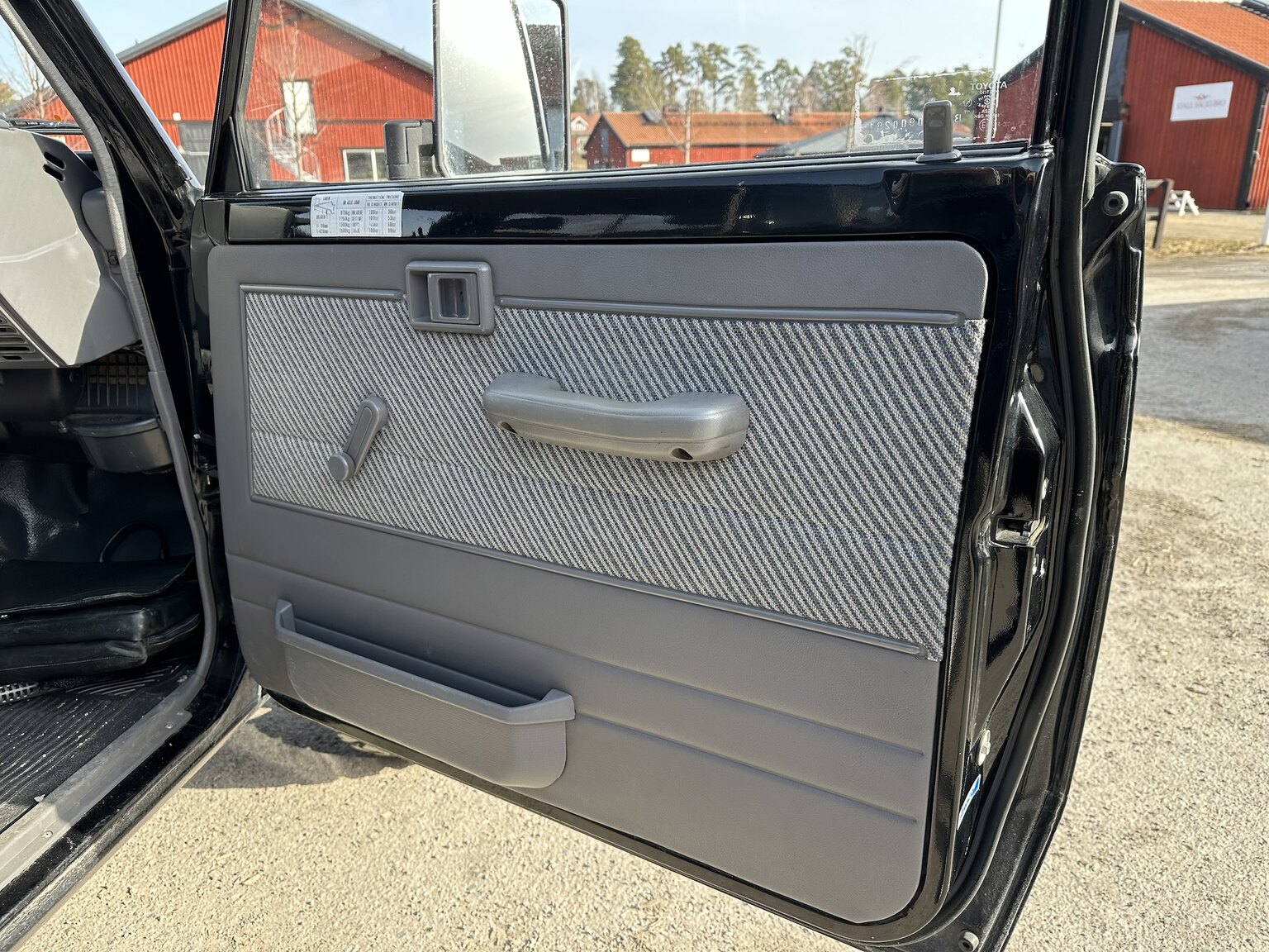 Interior image of 1993 Toyota Land Cruiser Serie 70
