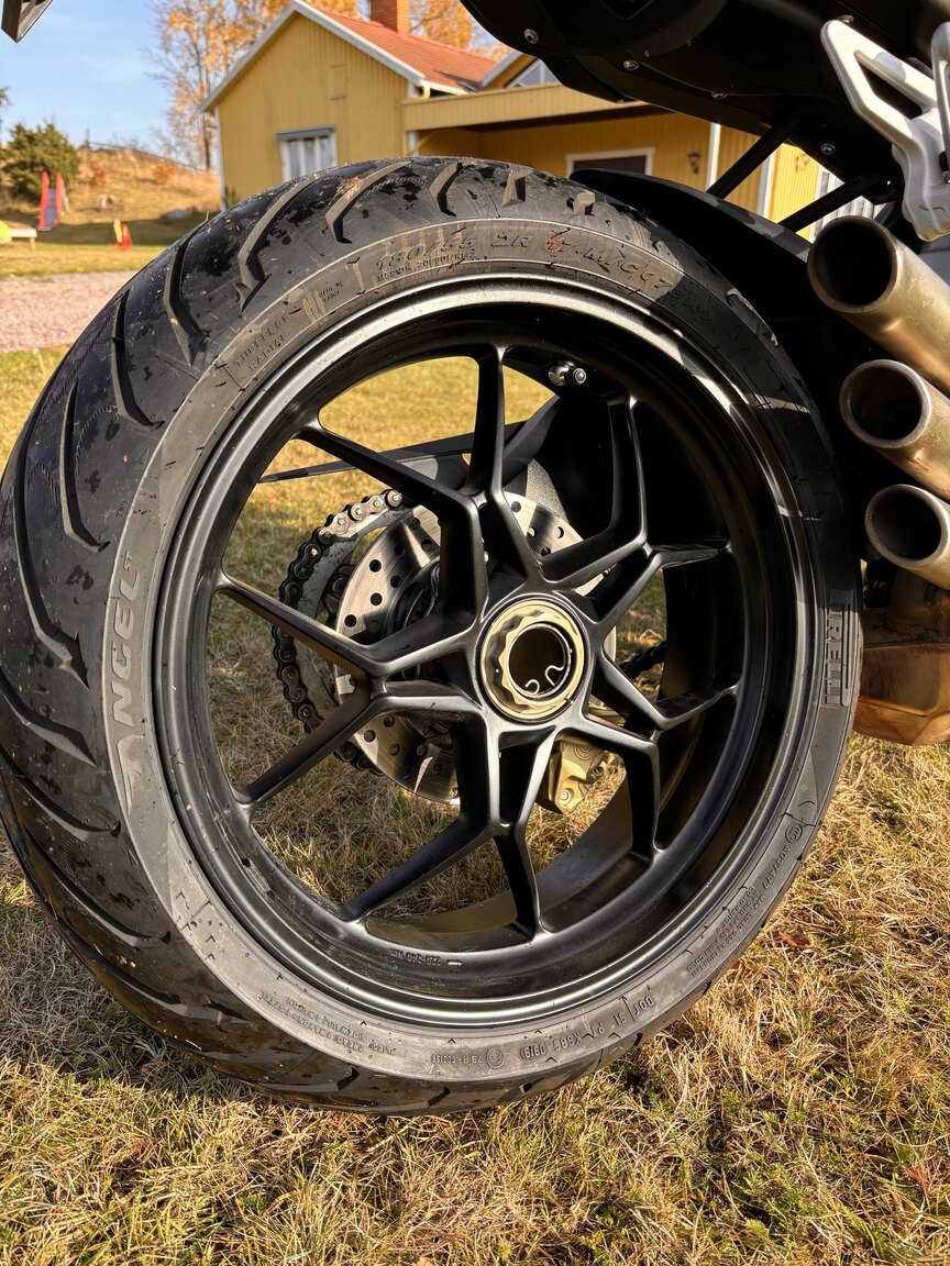 Image of 2014 MV Agusta Brutale 675 mechanics