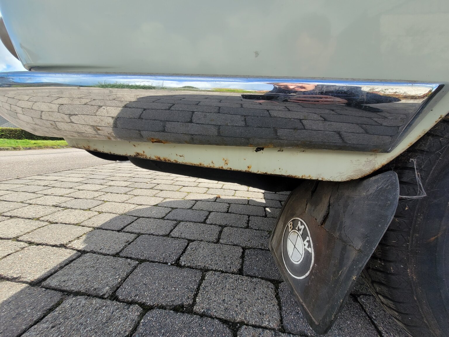 Exteriörbild på 1966 Renoveringsobjekt BMW 1800