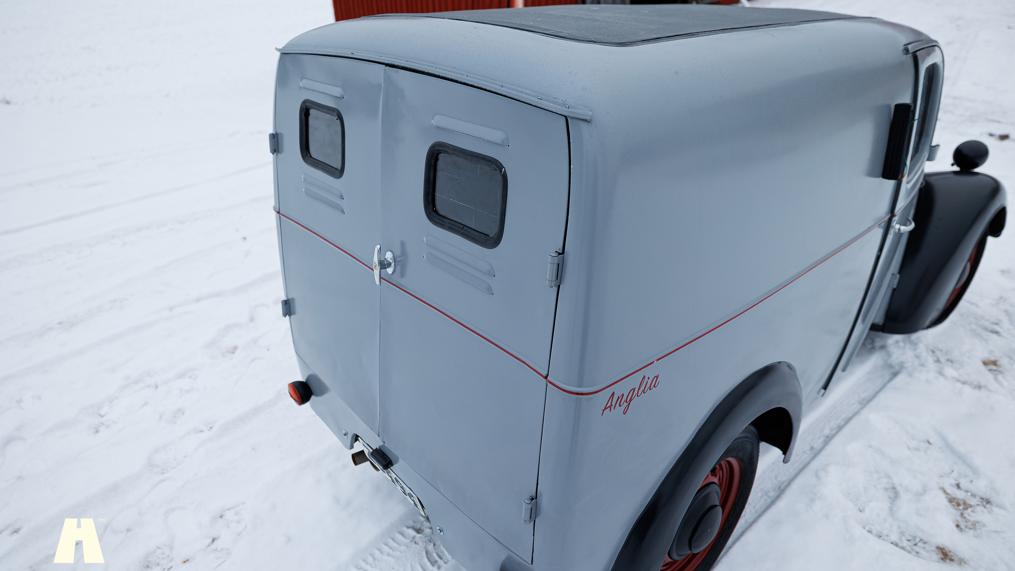 Aussenfoto 1952 Ford E4930 Van (19)