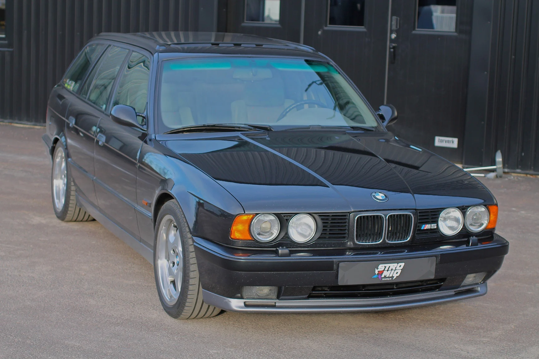 Aussenfoto 1993 BMW E34 M5 Touring  (12)