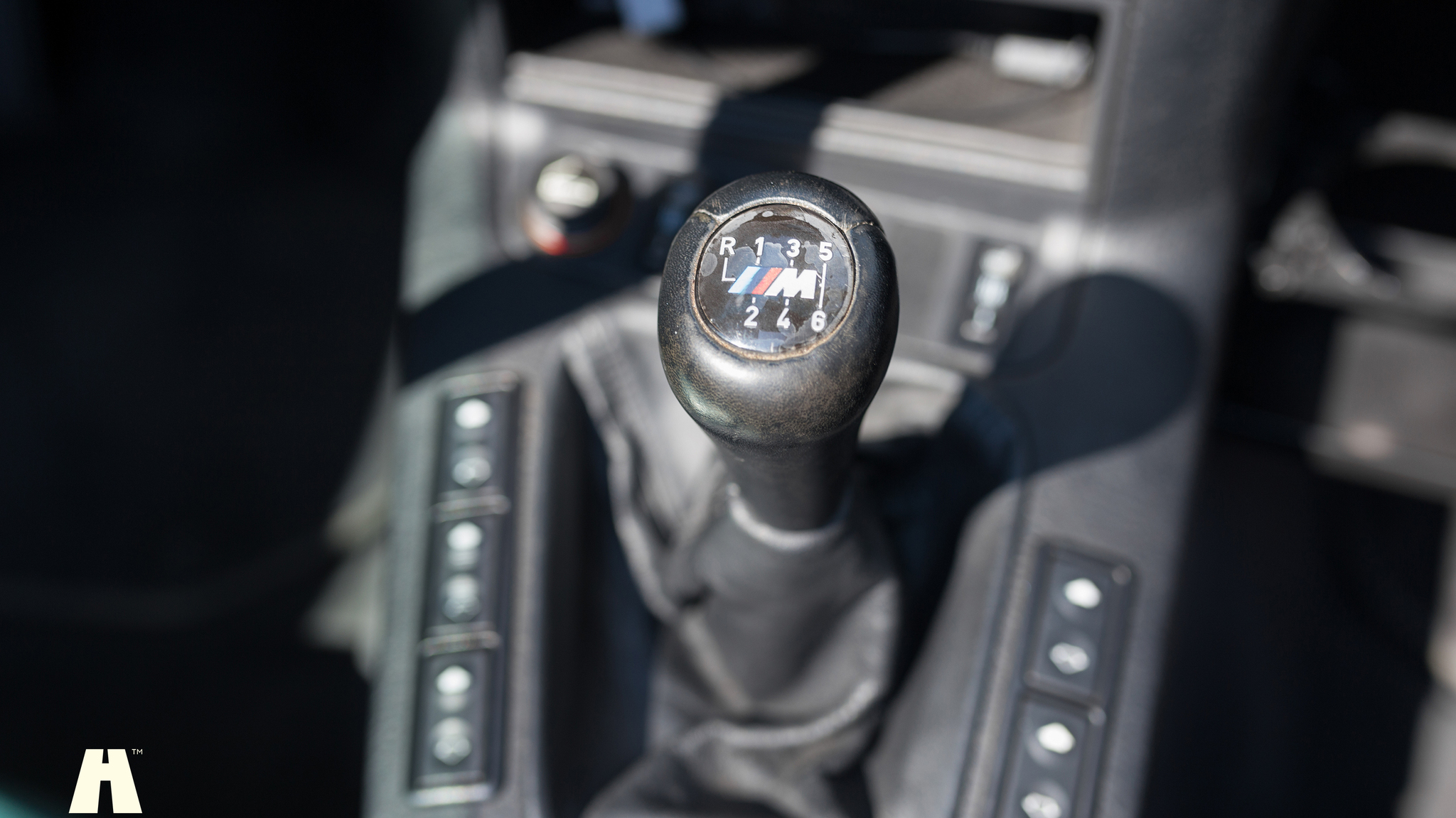 Interior image of 1996 BMW M3 3.2 Cabriolet (32)