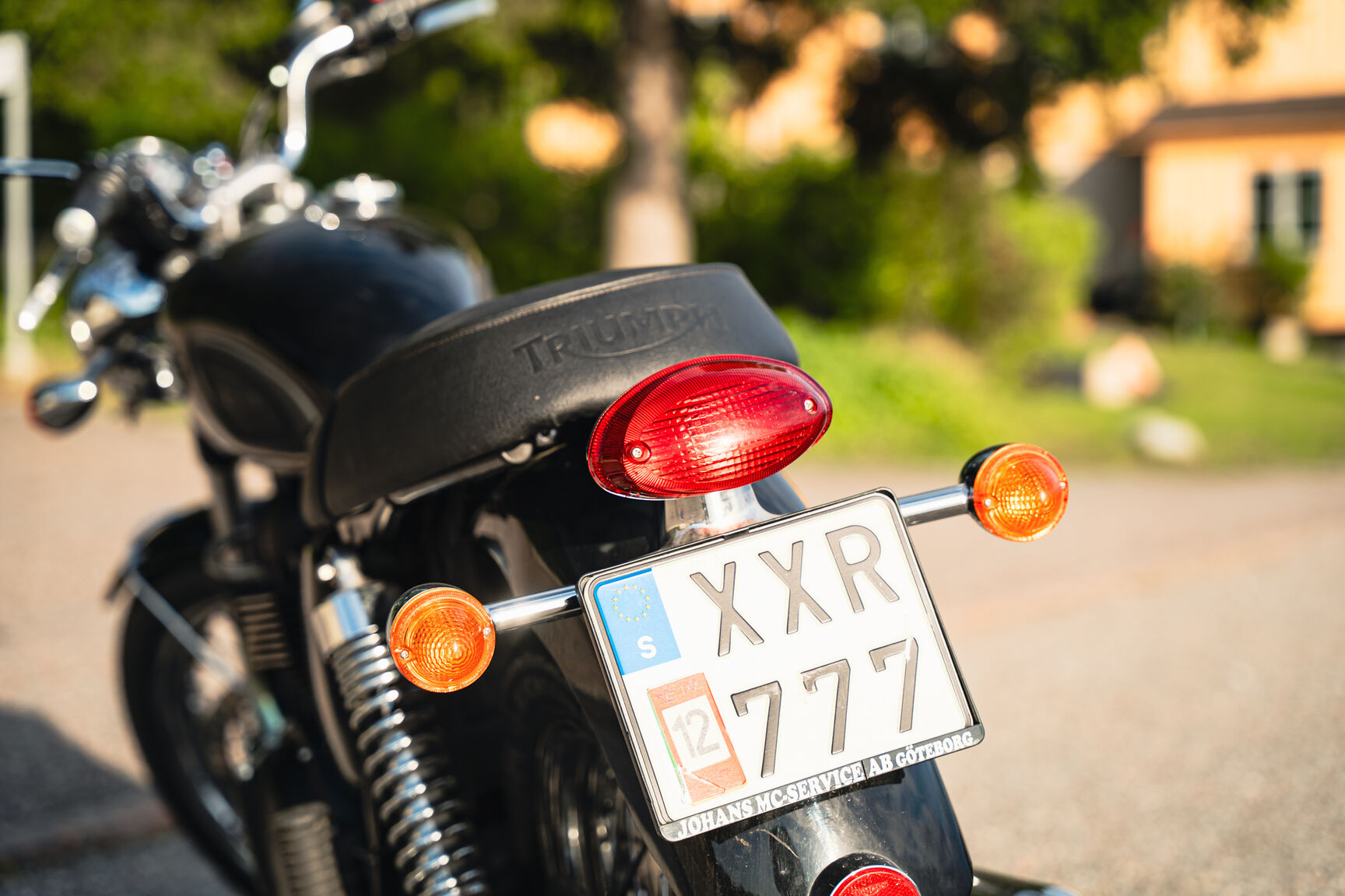 Exterior image of 2007 Triumph Bonneville MH (16)