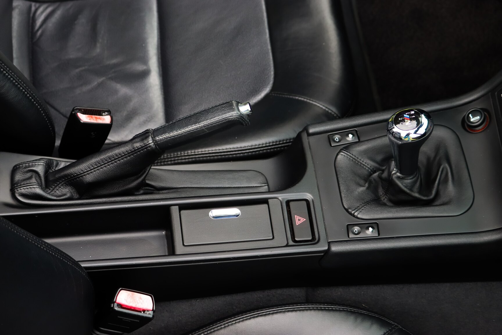 Interior image of 1999 BMW Z3 1.9i