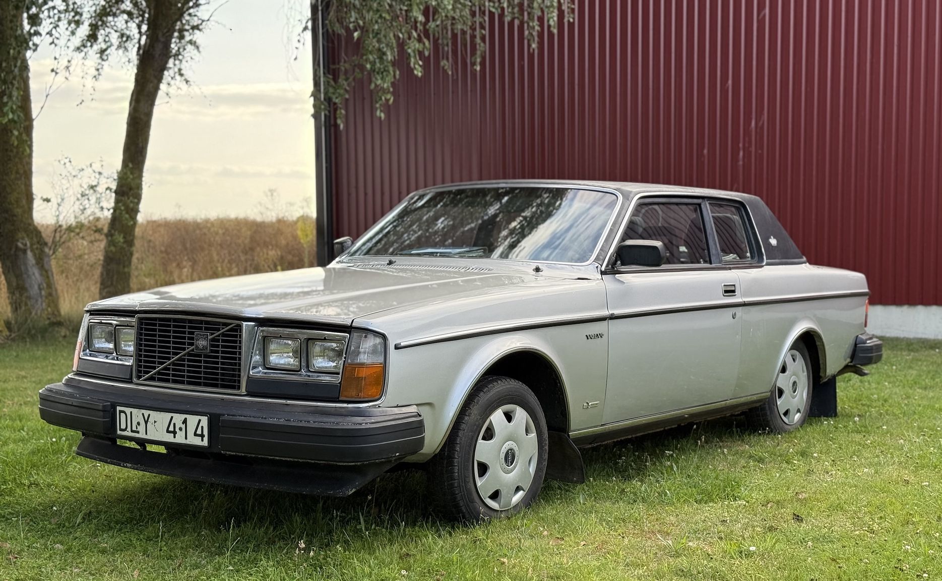 Exterior image of 1979 Volvo 262 C 2.8 V6 Automatisk