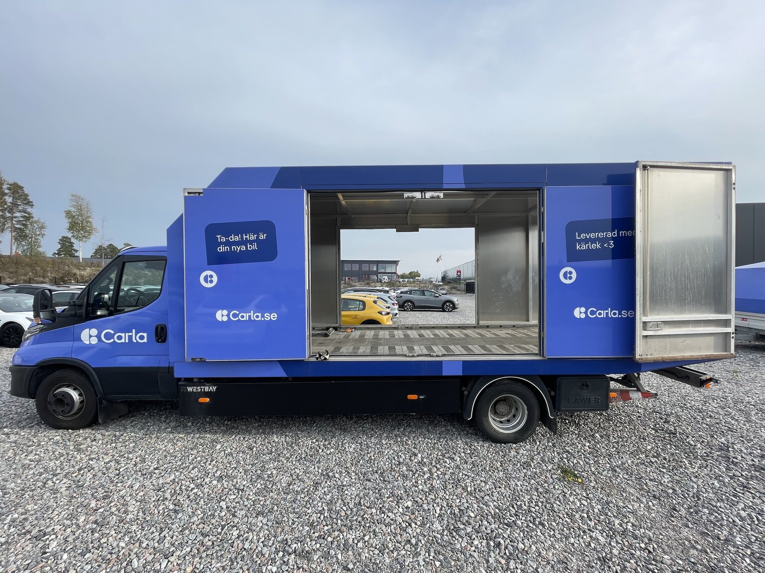 Exterior image of 2022 Iveco Daily 70-180 Chassi Cab Fordonstransport