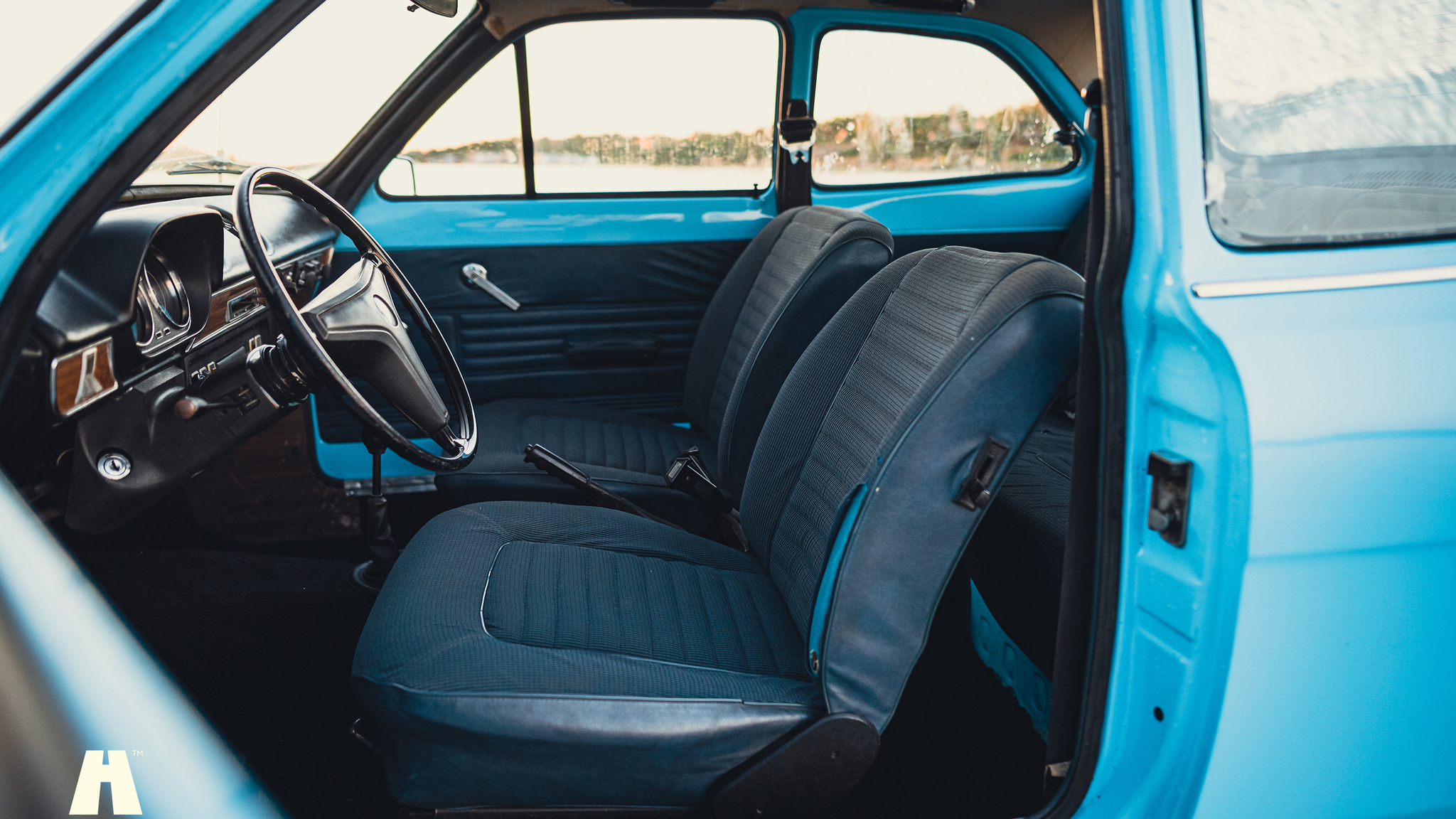 Interiörbild 1974 Ford Escort MK1
