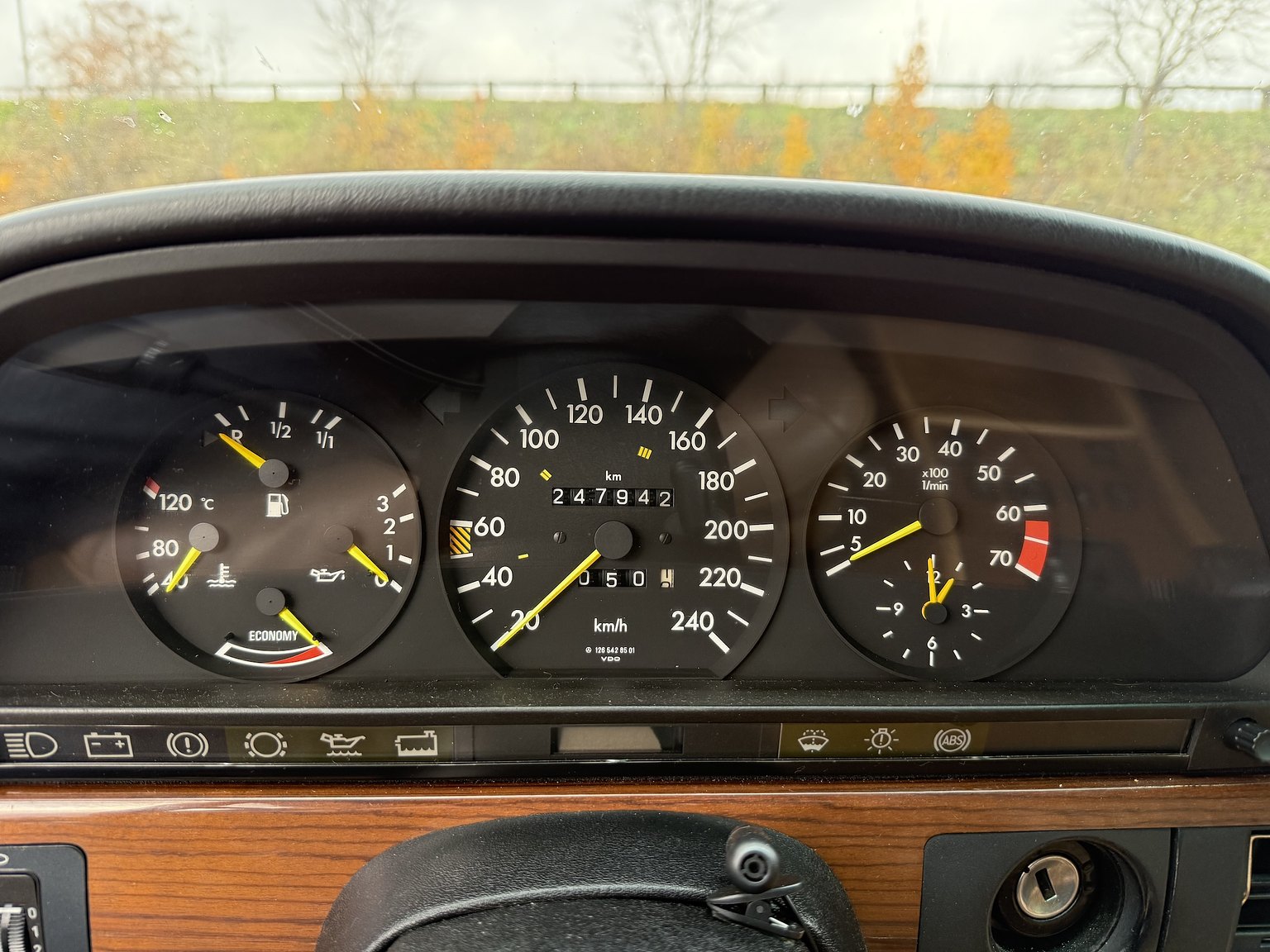 Interiörbild 1987 Mercedes-Benz 300 SE