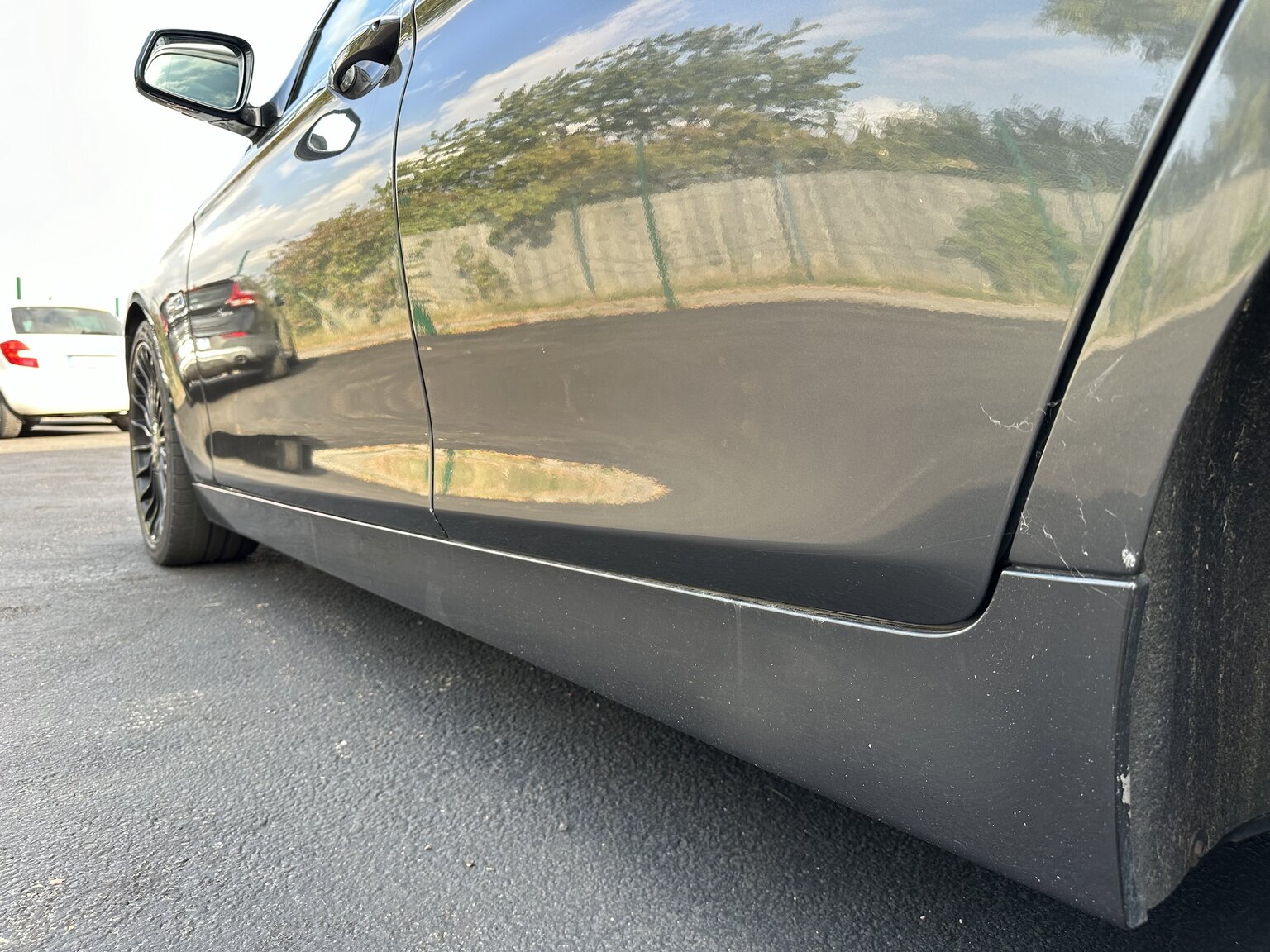 Exterior image of 2011 ALPINA B5 Bi-Turbo Touring Switch-Tronic