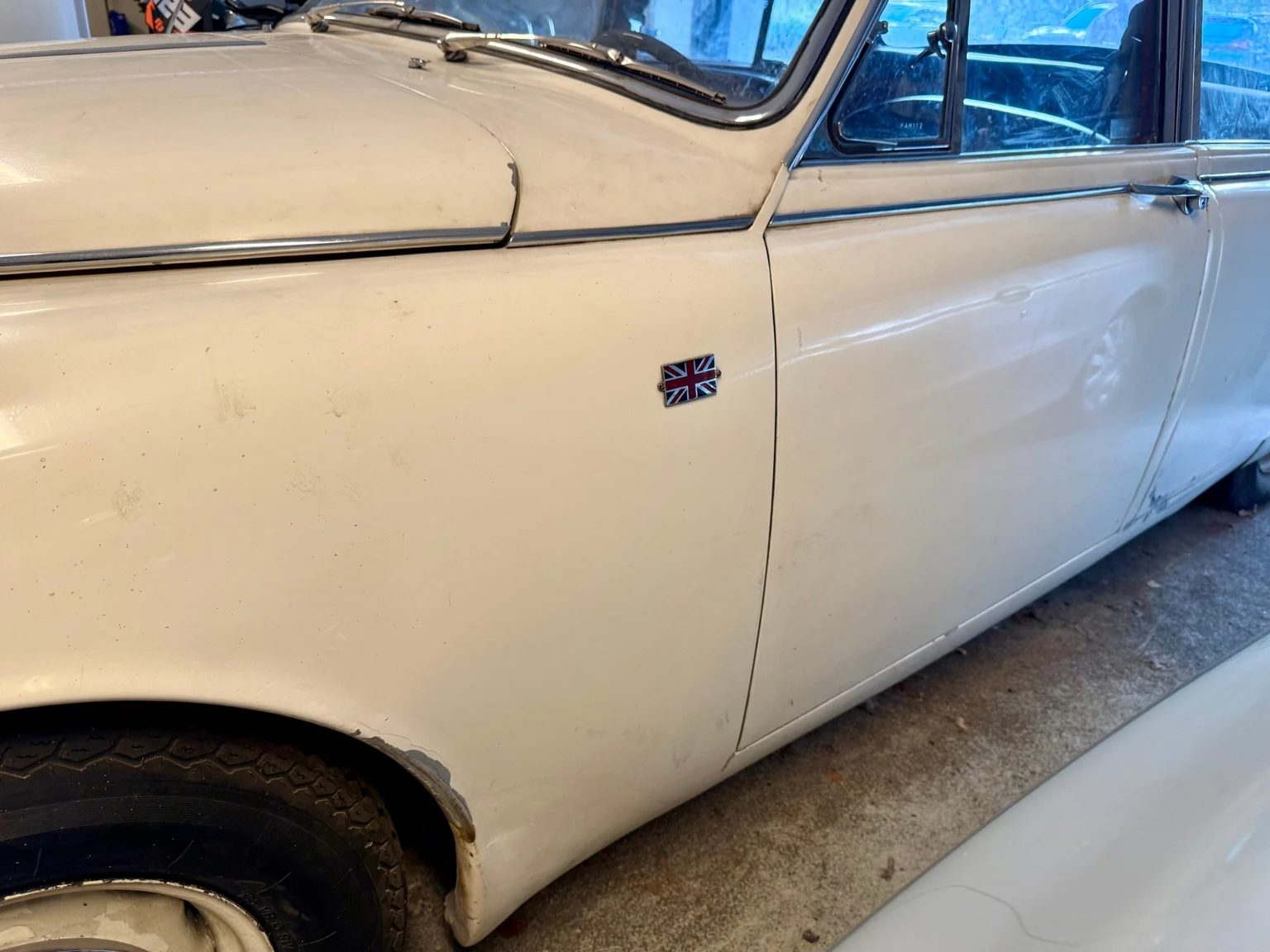 Exterior image of 1961 Jaguar Mark 2 (14)
