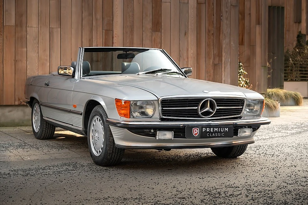 Bild von 1987 Mercedes-Benz 560SL (2)