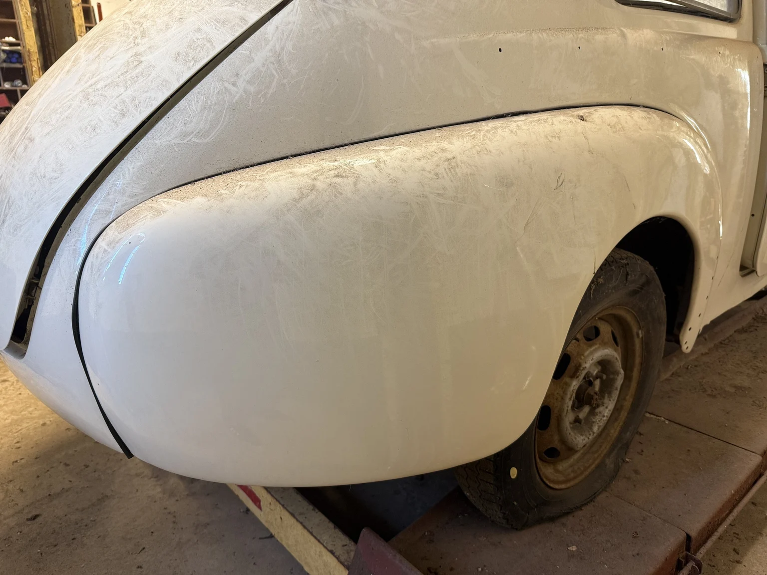 Exteriörbild på 1965 Volvo PV 544F (26)